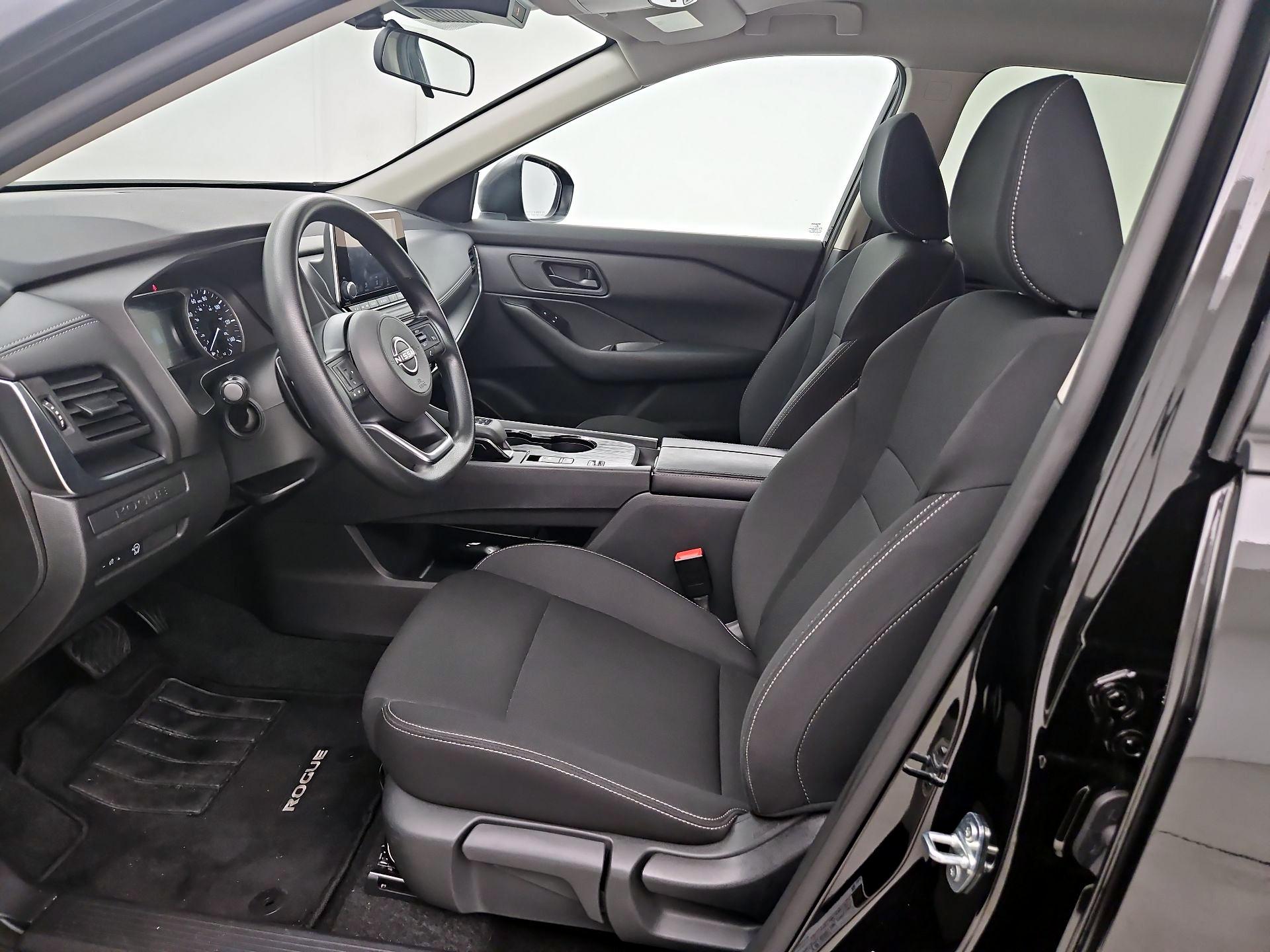 Thumbnail: 2024 Nissan Rogue - 11