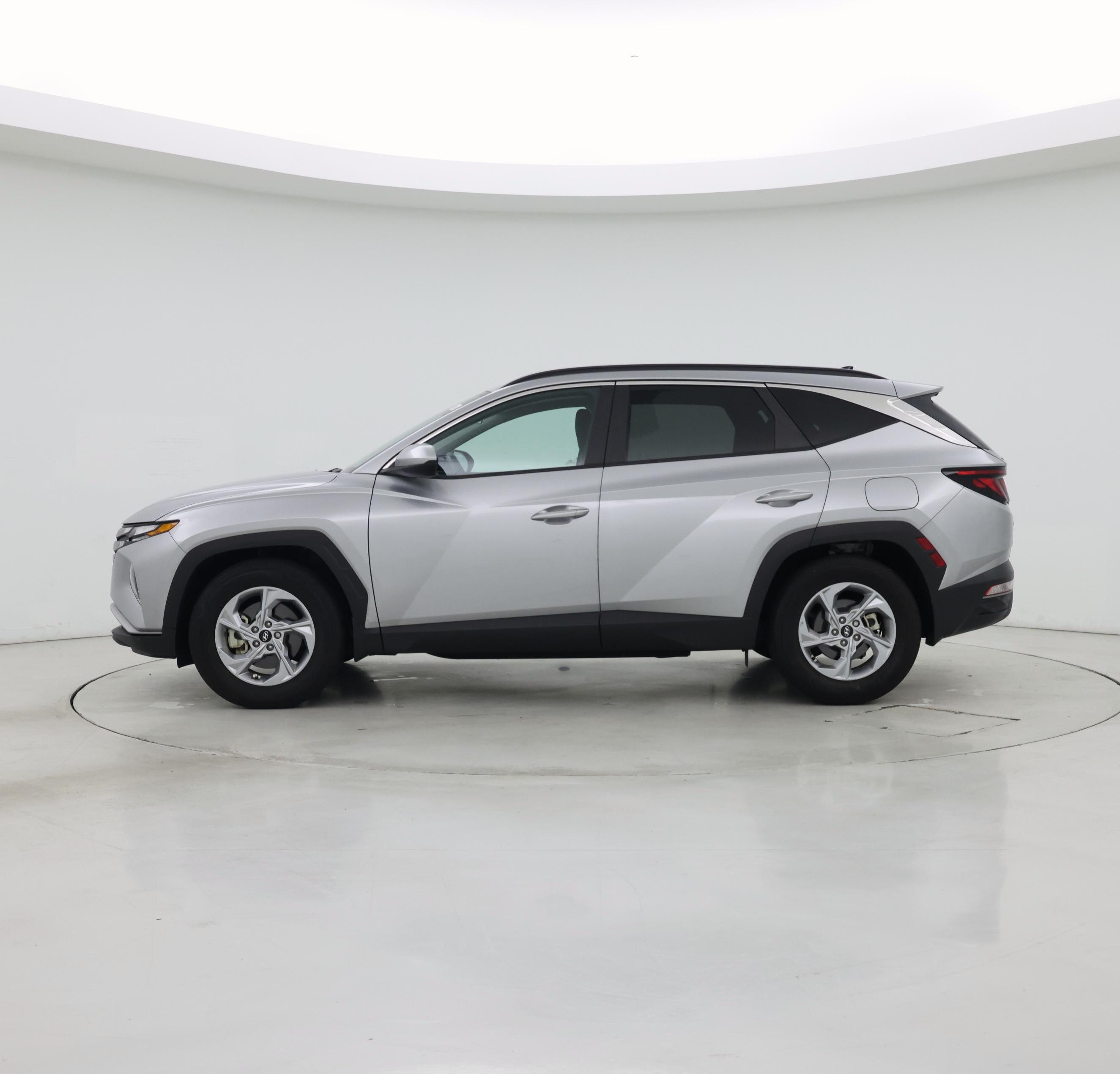 Thumbnail: 2024 Hyundai Tucson - 3