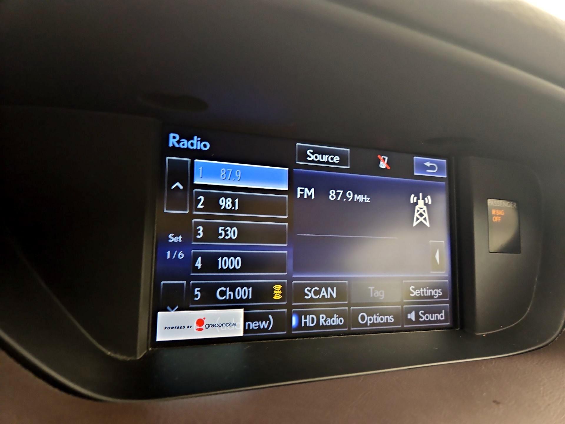 Thumbnail: 2016 Lexus ES - 16