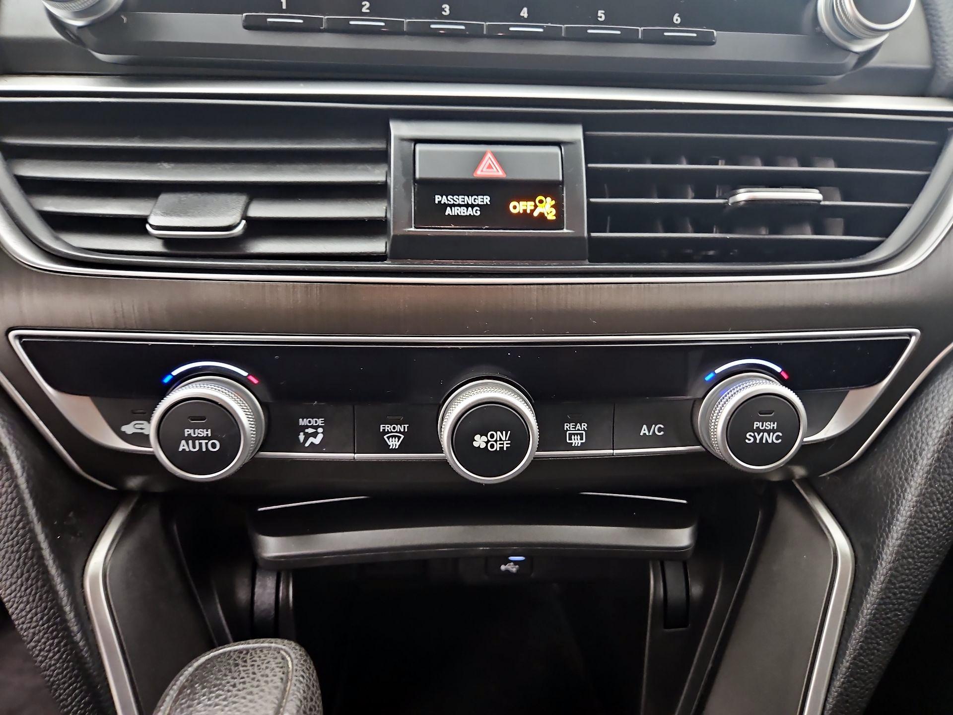Thumbnail: 2019 Honda Accord - 16
