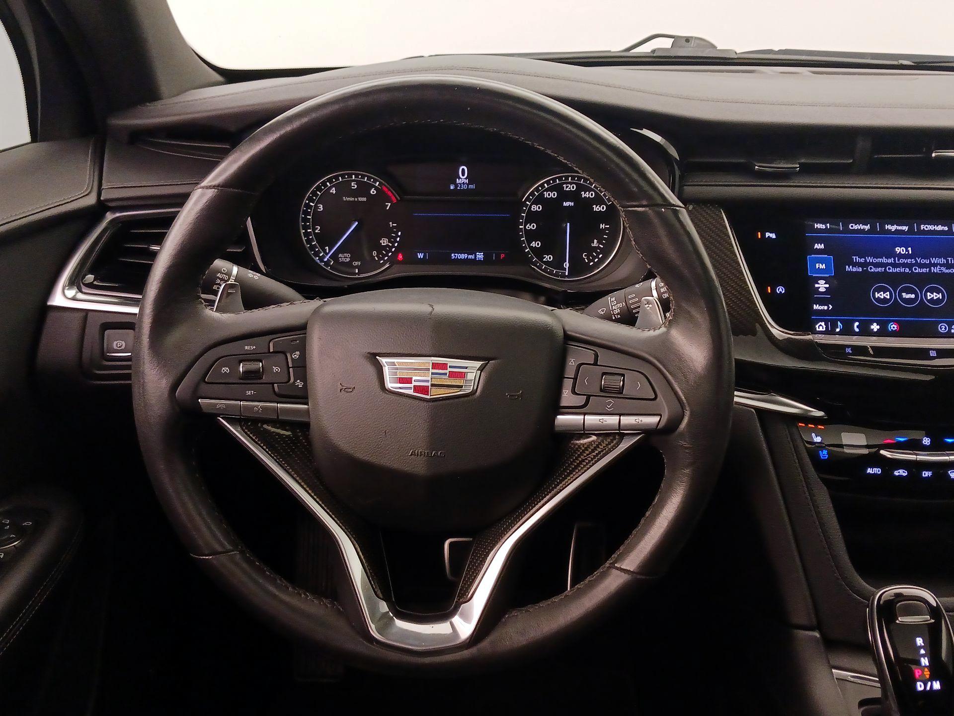 Thumbnail: 2020 Cadillac XT6 - 10