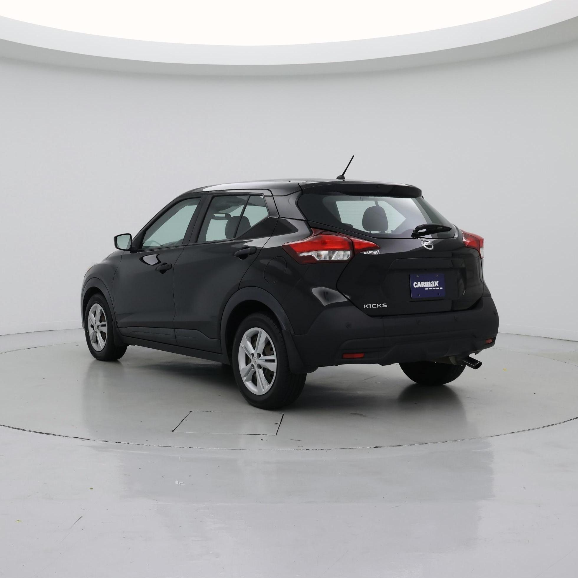 Thumbnail: 2020 Nissan Kicks - 2