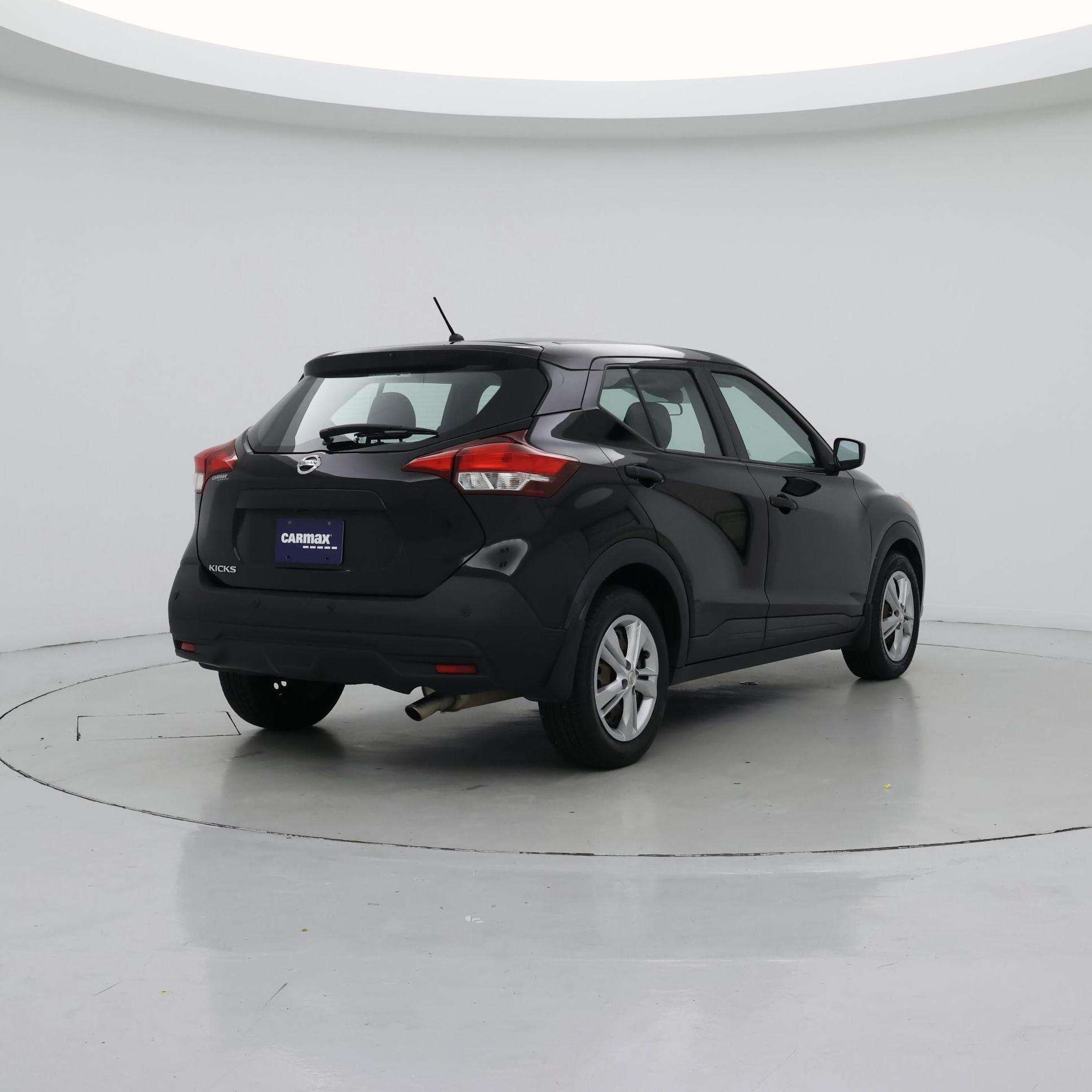 Thumbnail: 2020 Nissan Kicks - 8