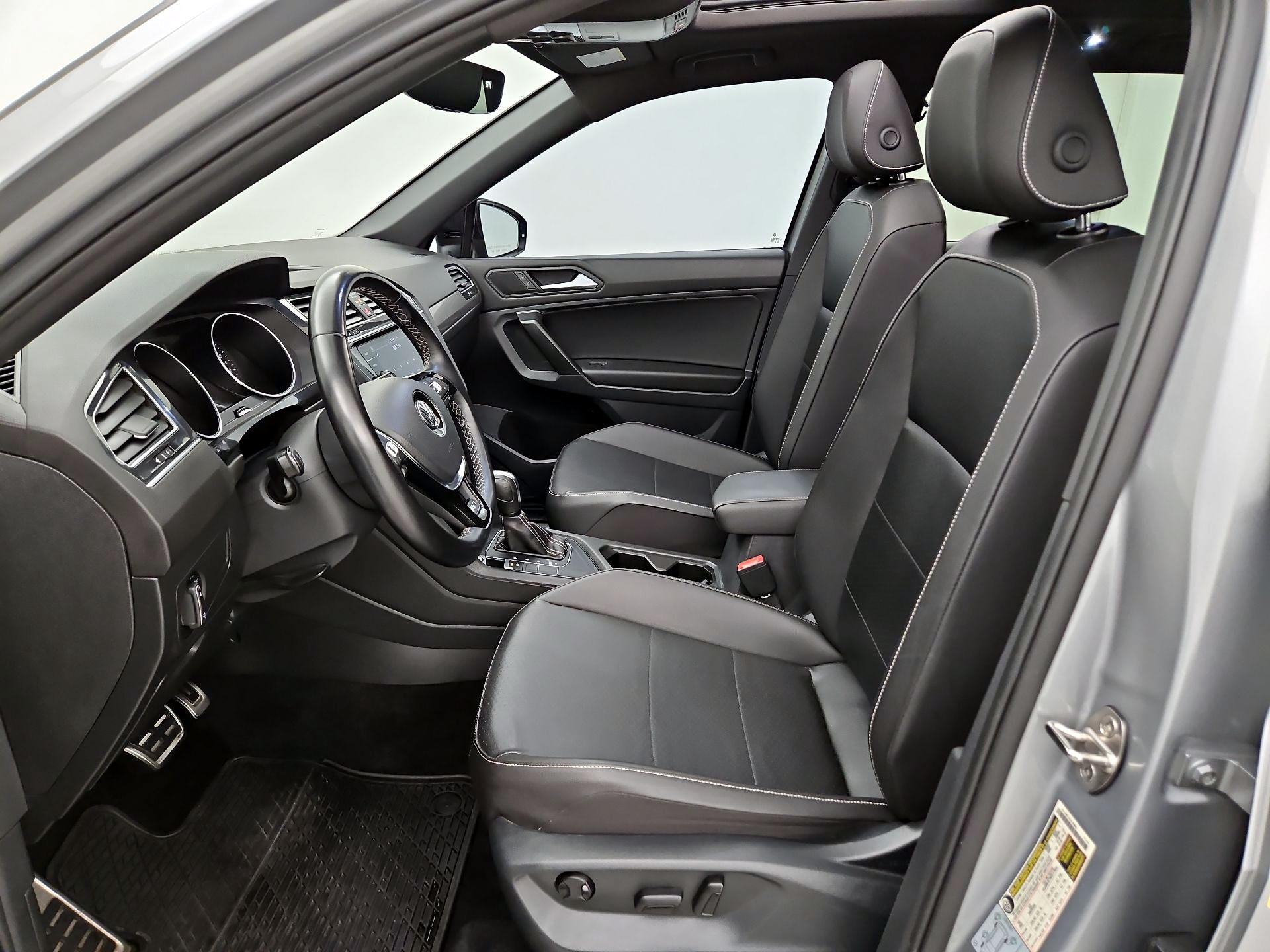 Thumbnail: 2021 Volkswagen Tiguan - 11