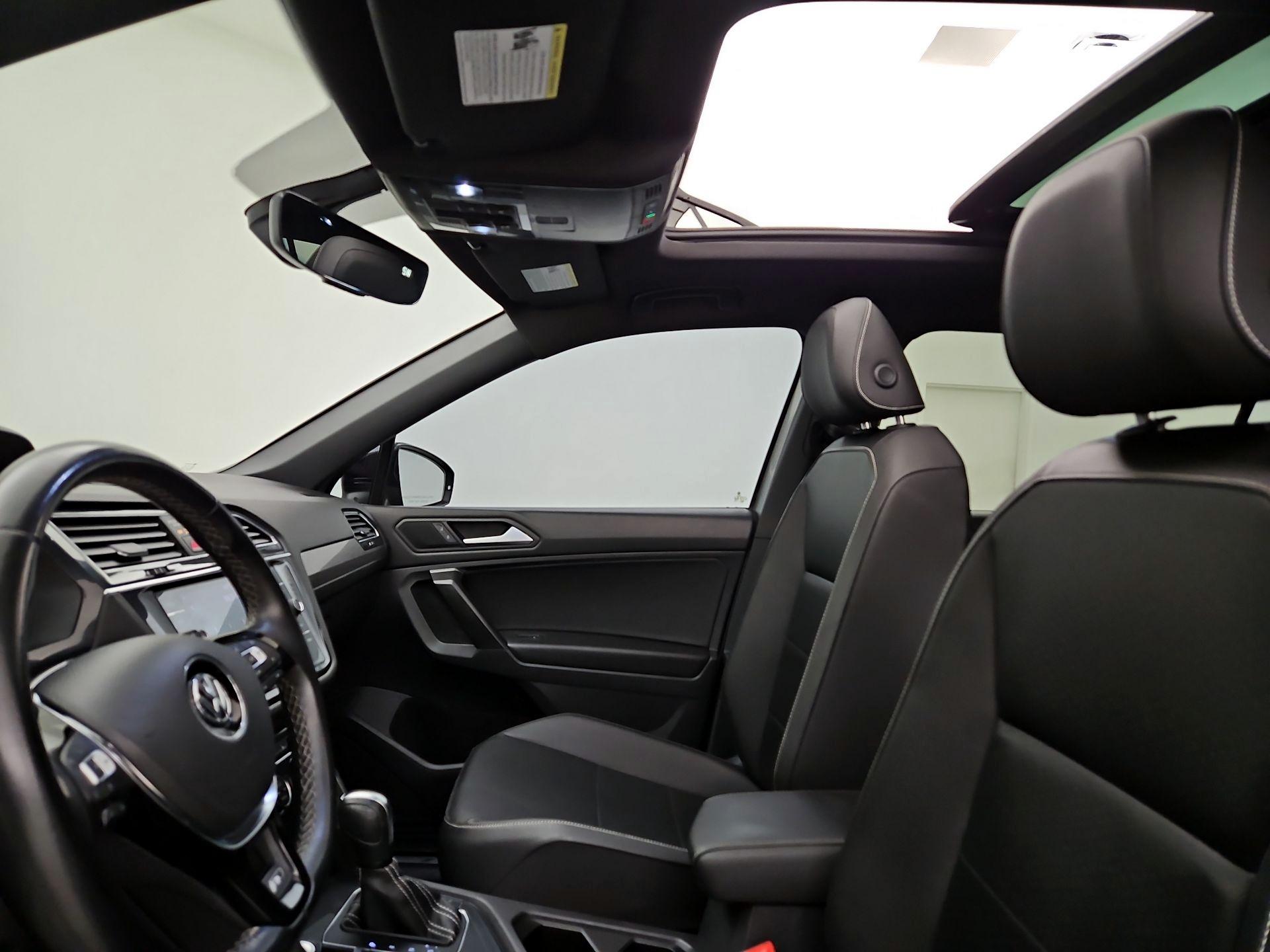 Thumbnail: 2021 Volkswagen Tiguan - 19