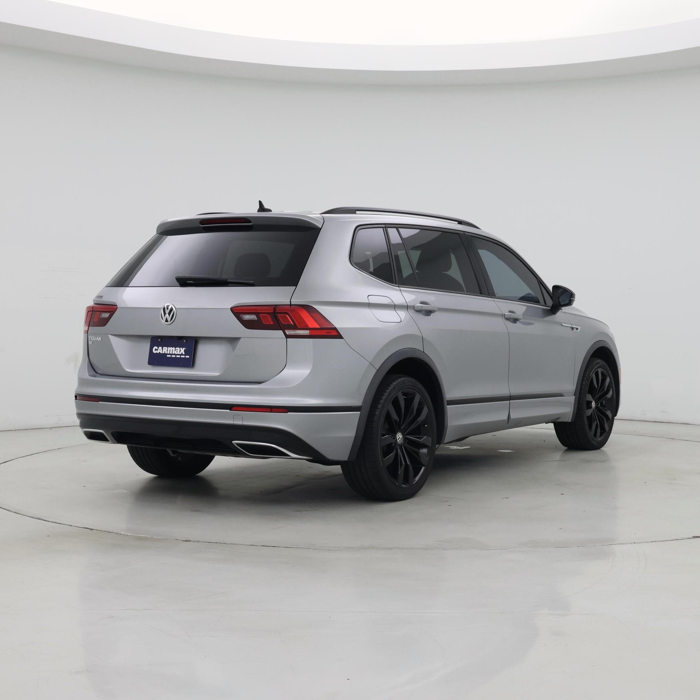 Thumbnail: 2021 Volkswagen Tiguan - 8