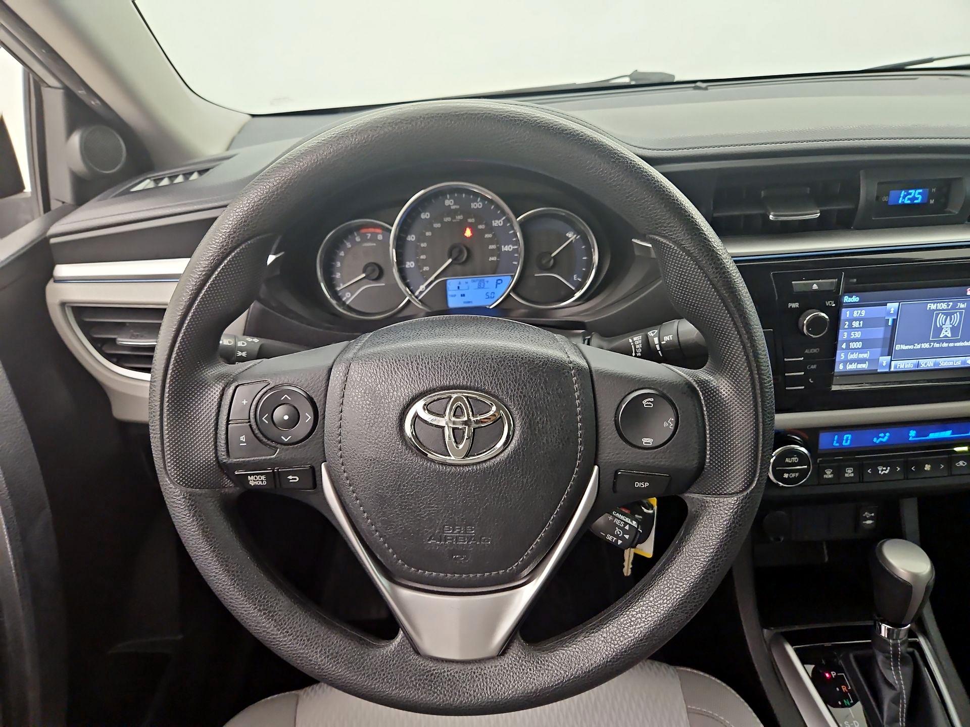 Thumbnail: 2014 Toyota Corolla - 10