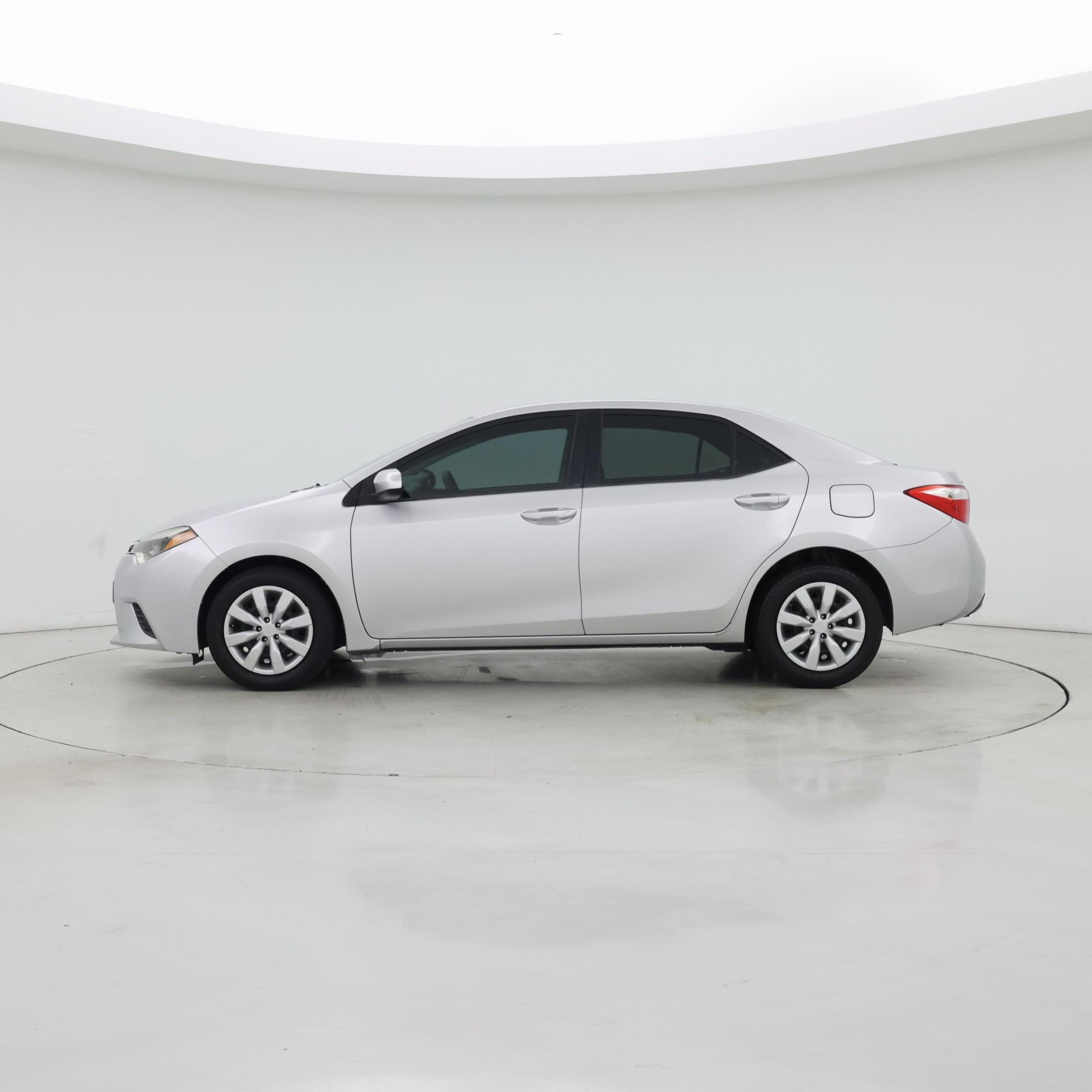 Thumbnail: 2014 Toyota Corolla - 3