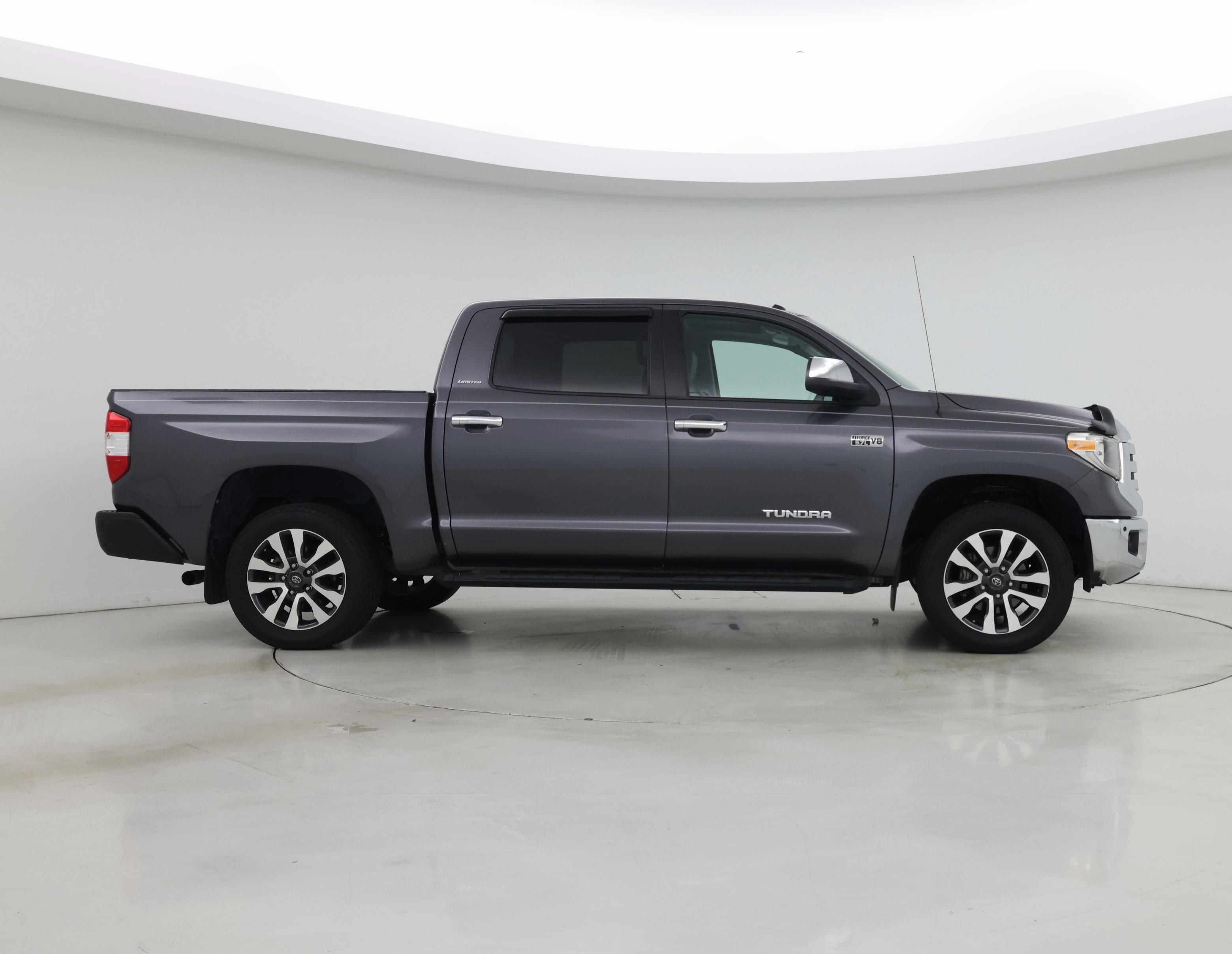 Thumbnail: 2018 Toyota Tundra - 7