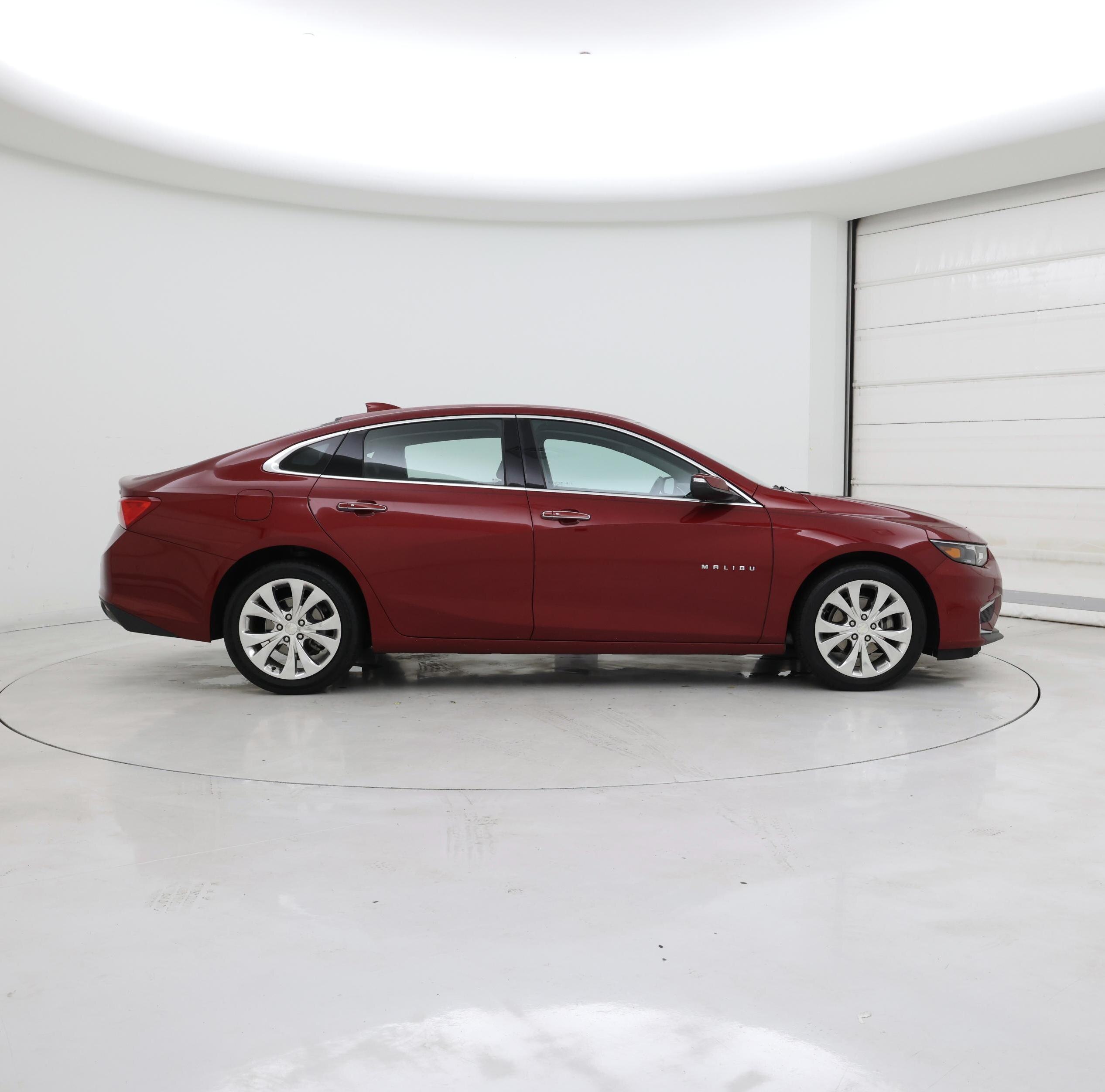 Thumbnail: 2017 Chevrolet Malibu - 7