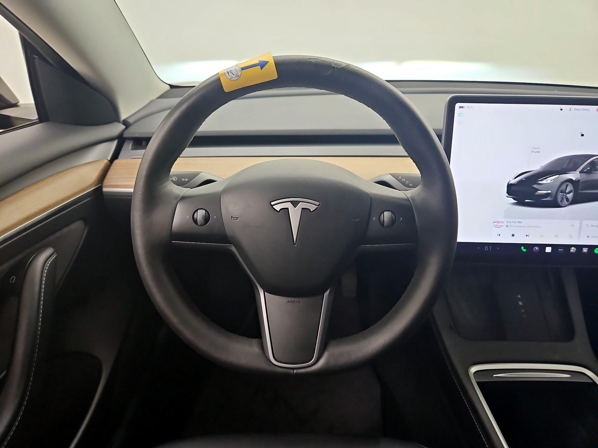 Thumbnail: 2022 Tesla Model 3 - 10