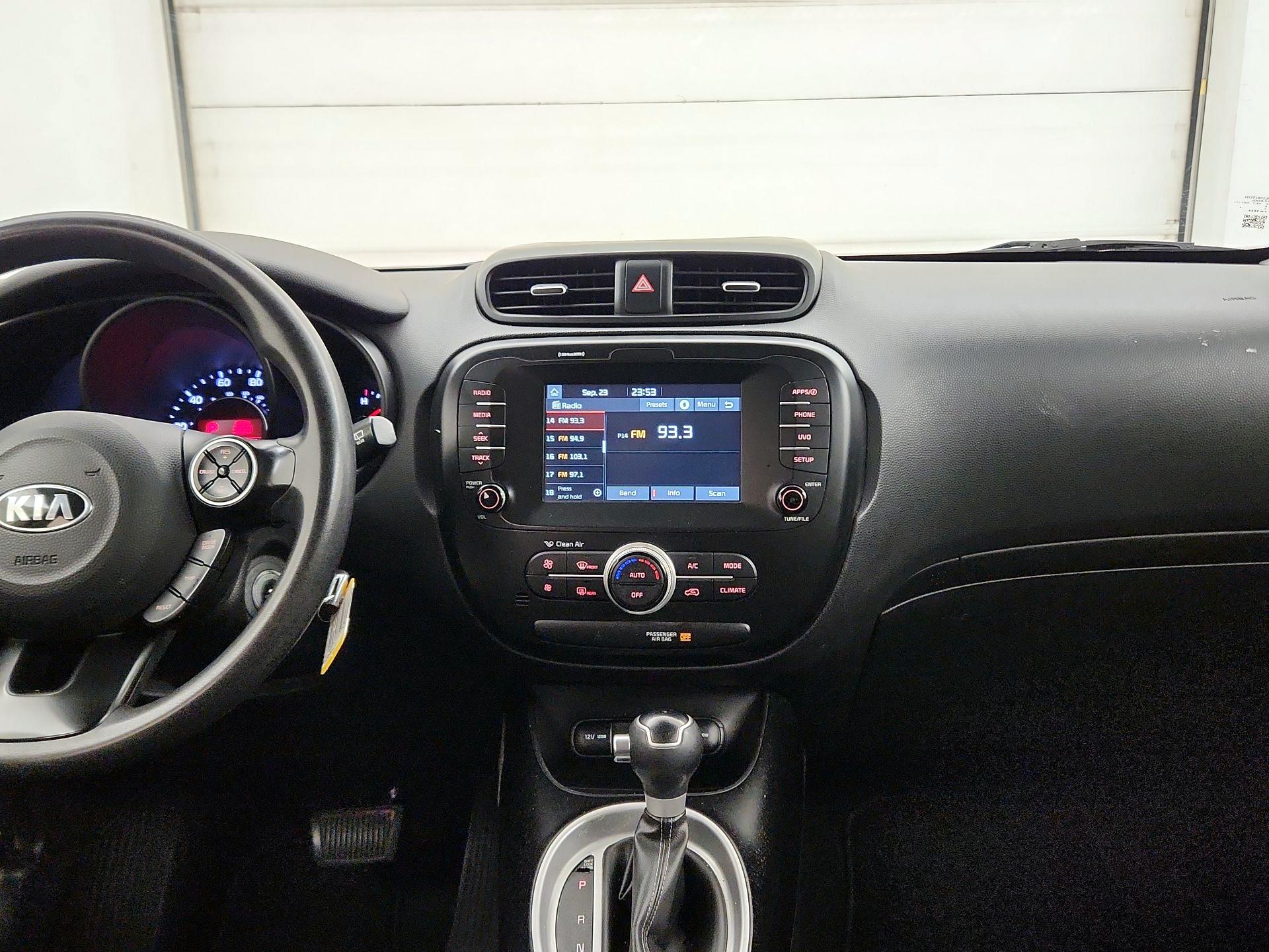 Thumbnail: 2018 Kia Soul - 9