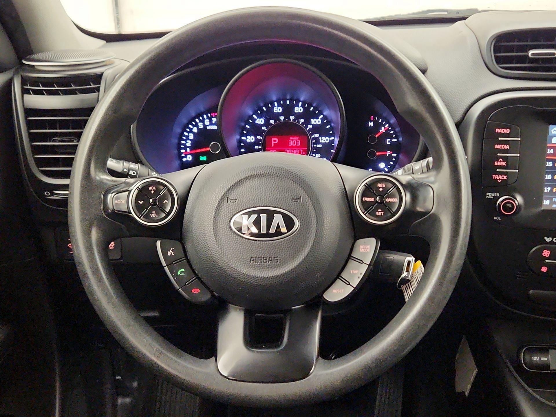 Thumbnail: 2018 Kia Soul - 10