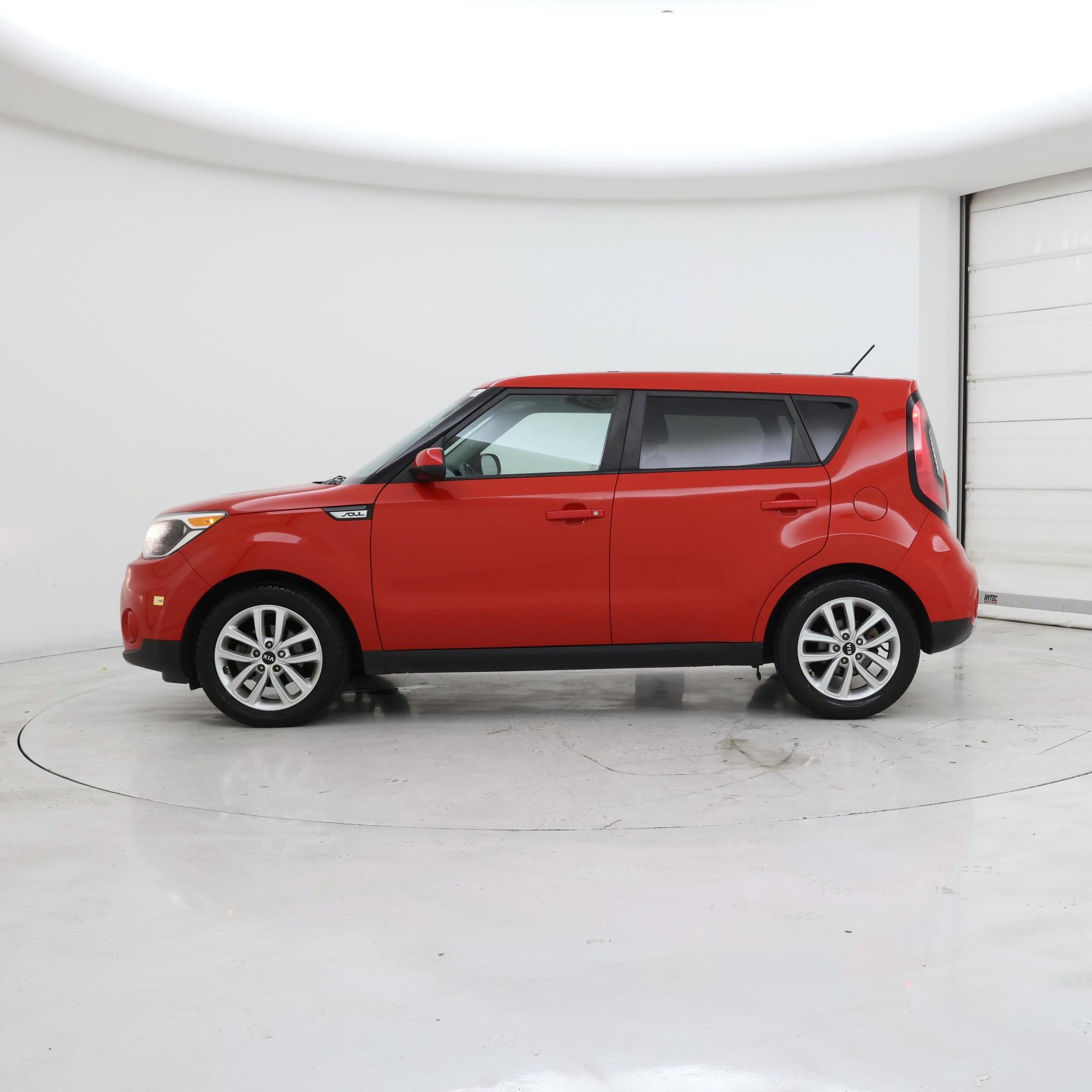 Thumbnail: 2018 Kia Soul - 3