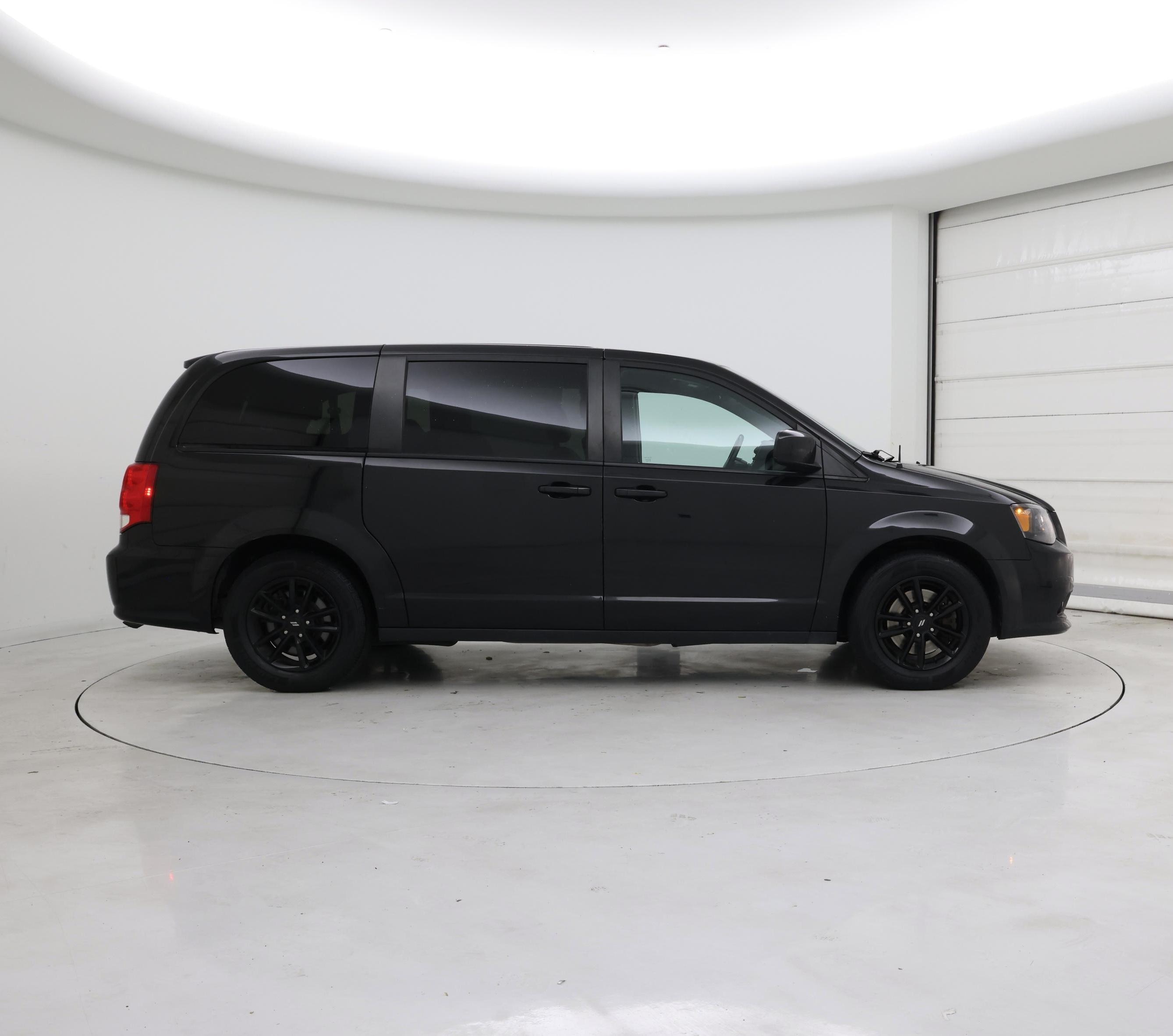 Thumbnail: 2020 Dodge Grand Caravan - 7