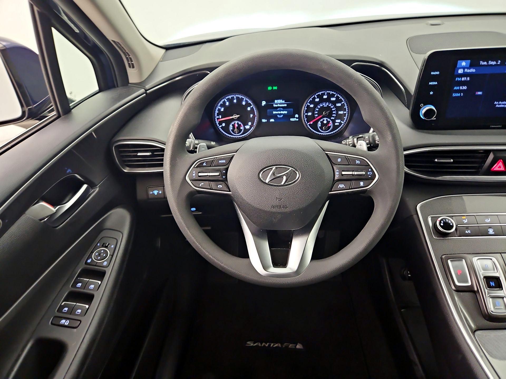 Thumbnail: 2022 Hyundai Santa Fe - 10