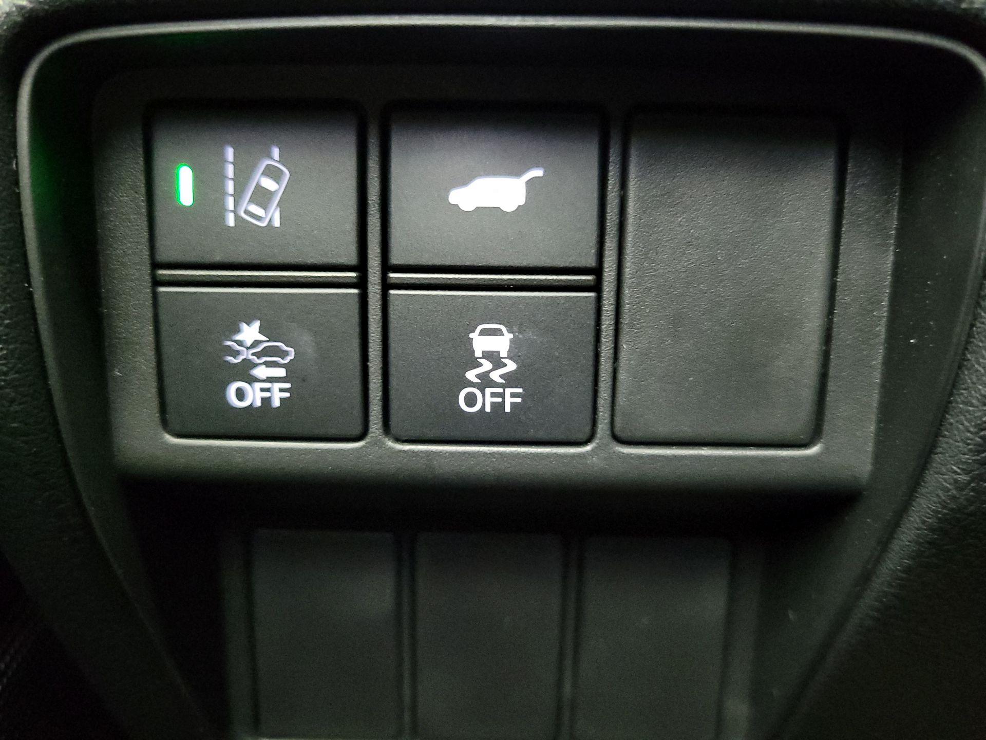 Thumbnail: 2019 Honda CR-V - 13