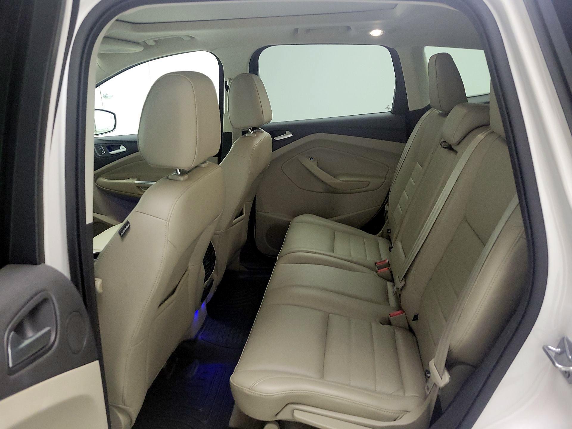 Thumbnail: 2016 Ford Escape - 17