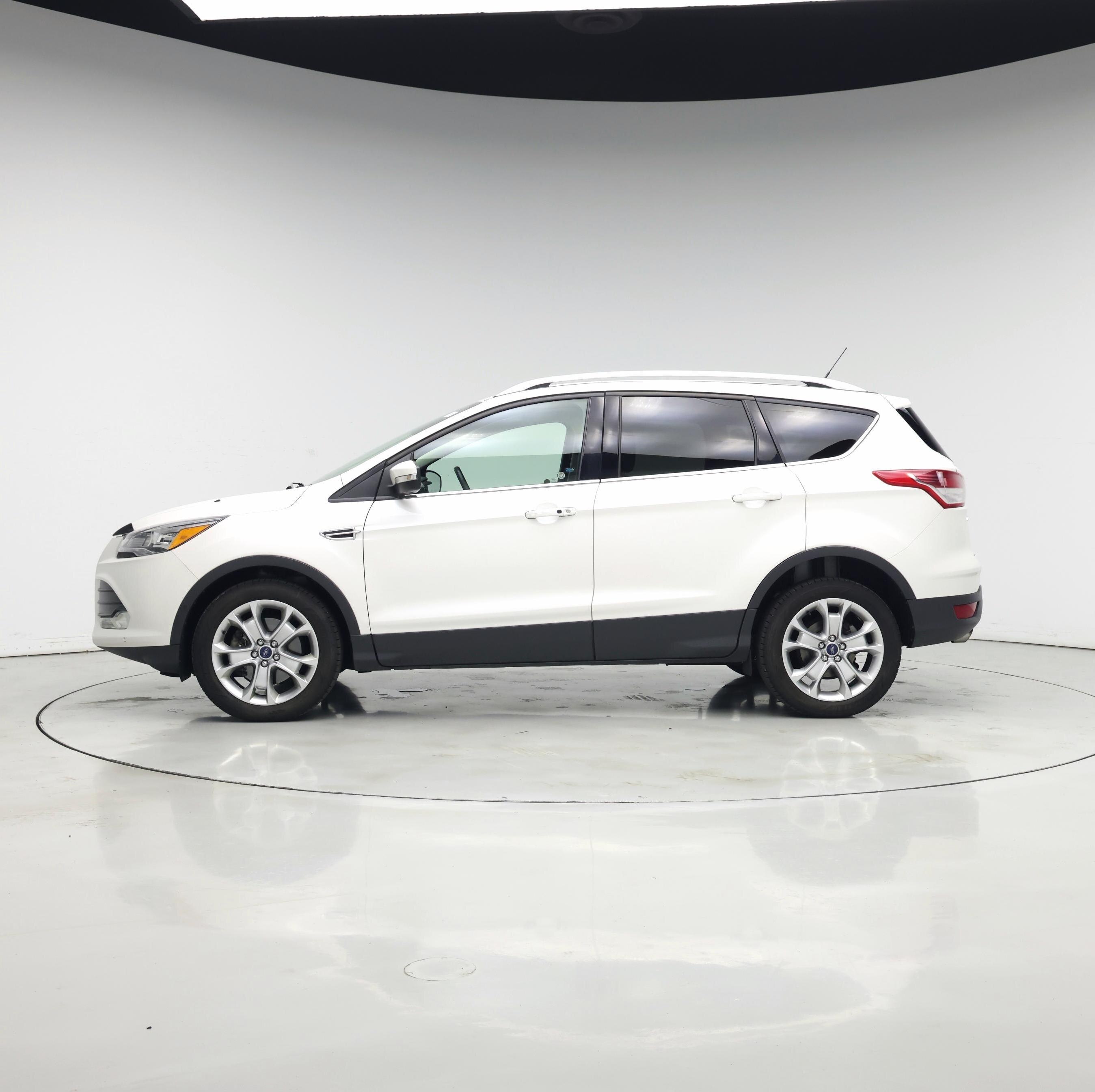 Thumbnail: 2016 Ford Escape - 3