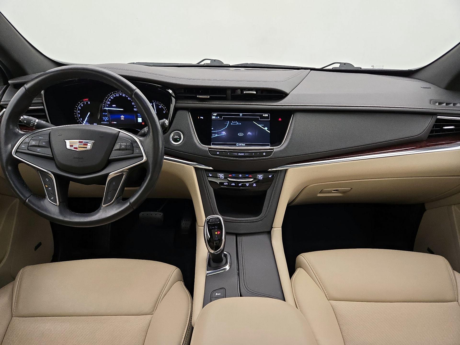 Thumbnail: 2019 Cadillac XT5 - 9