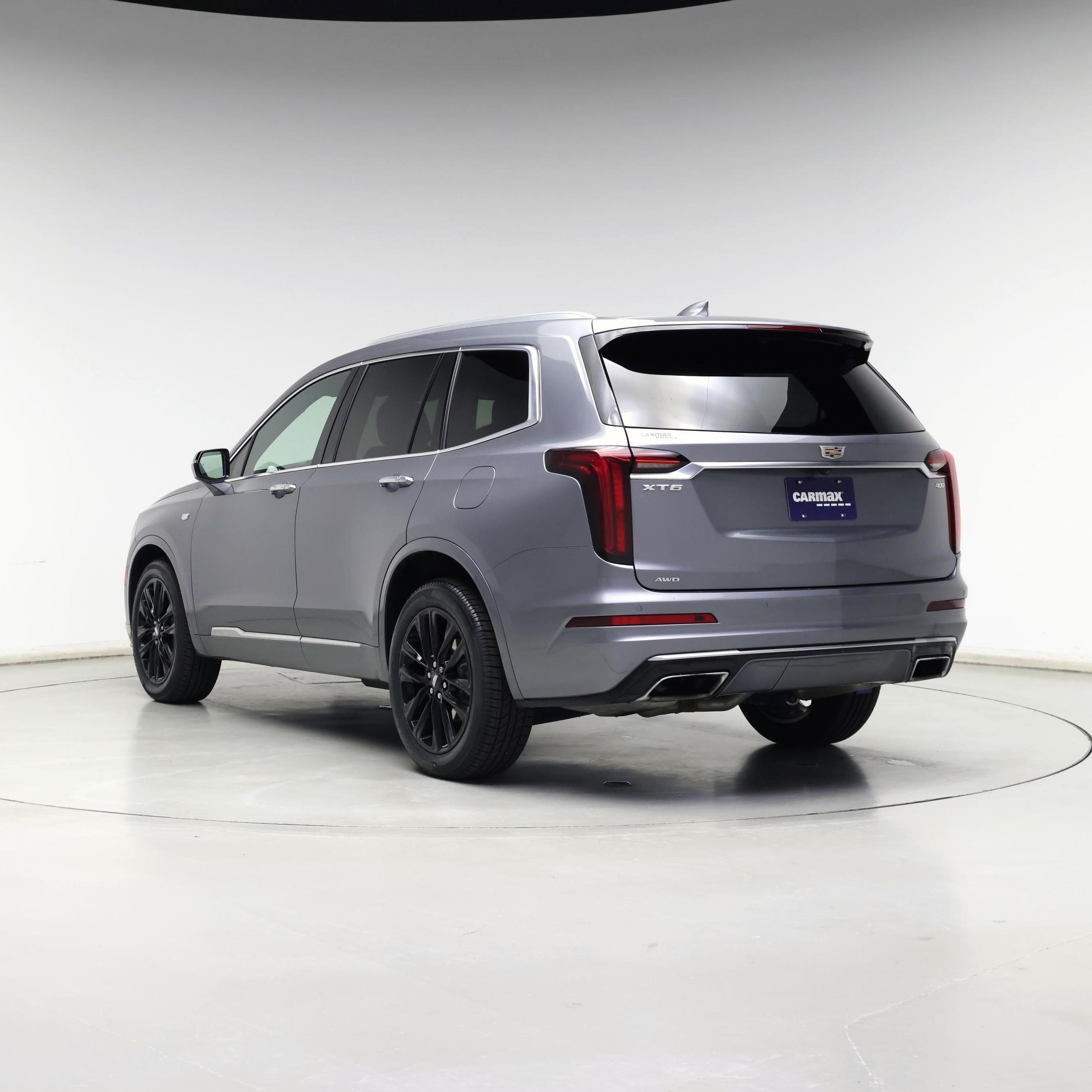 Thumbnail: 2022 Cadillac XT6 - 2
