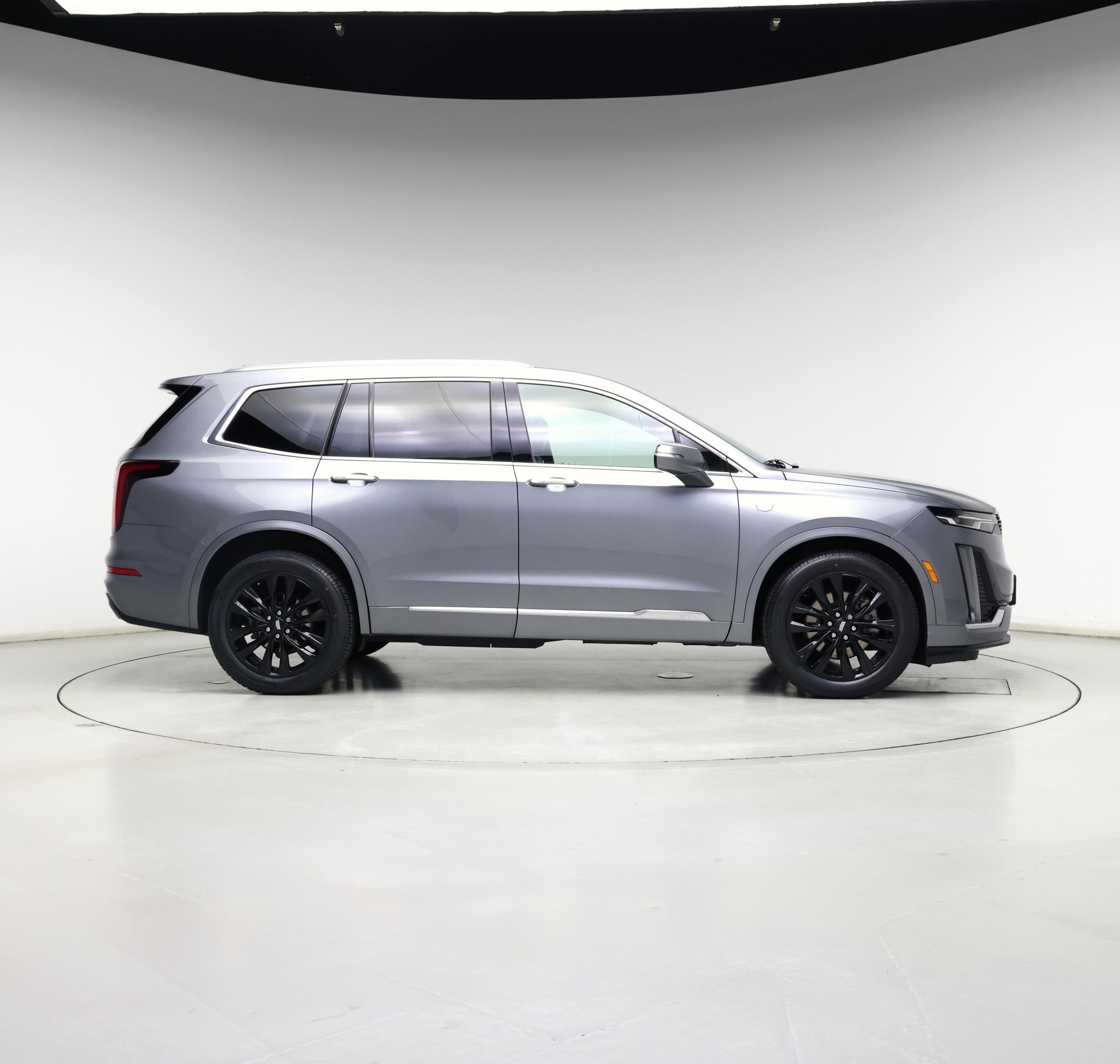 Thumbnail: 2022 Cadillac XT6 - 7