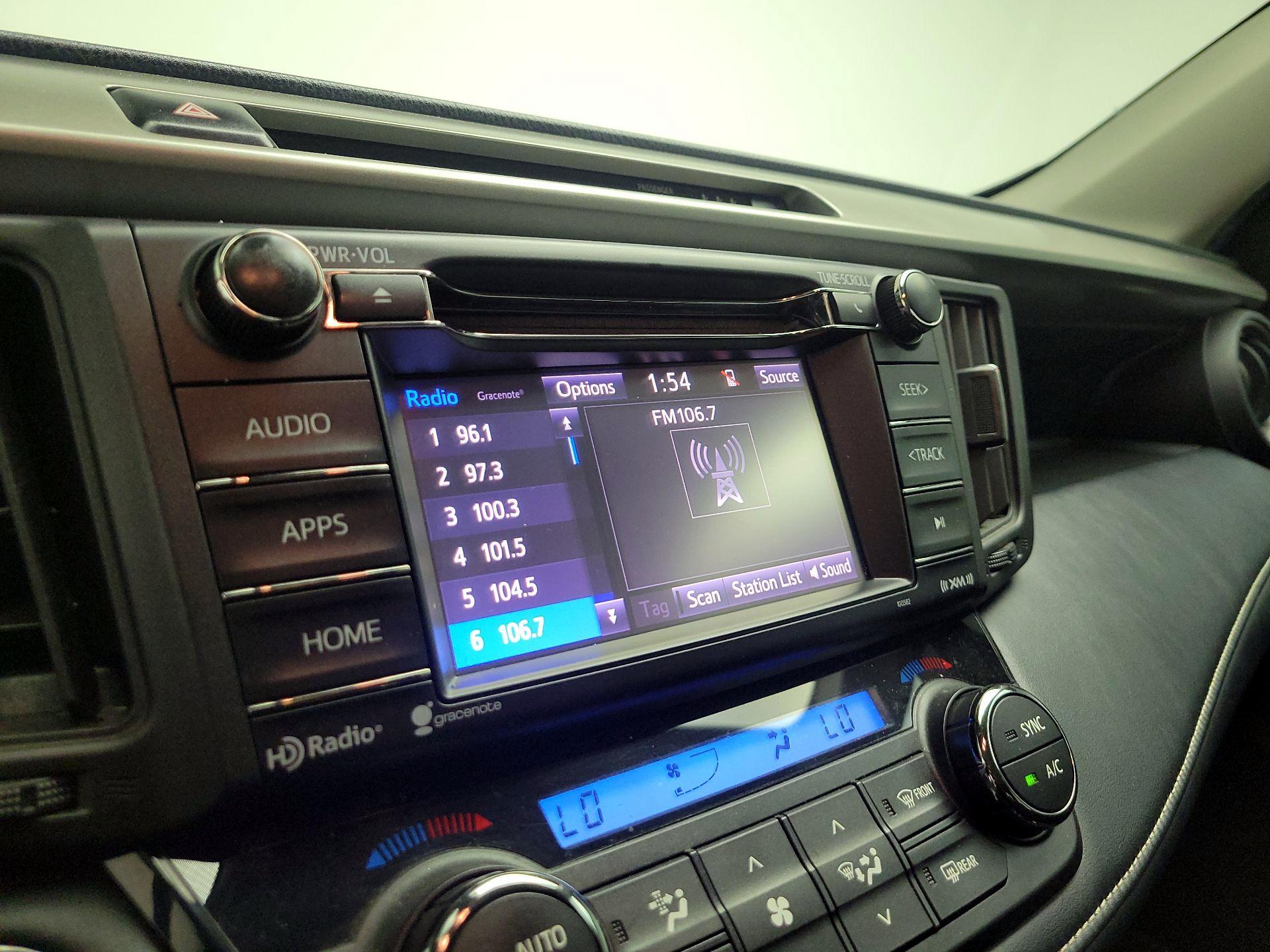 Thumbnail: 2018 Toyota RAV4 - 14