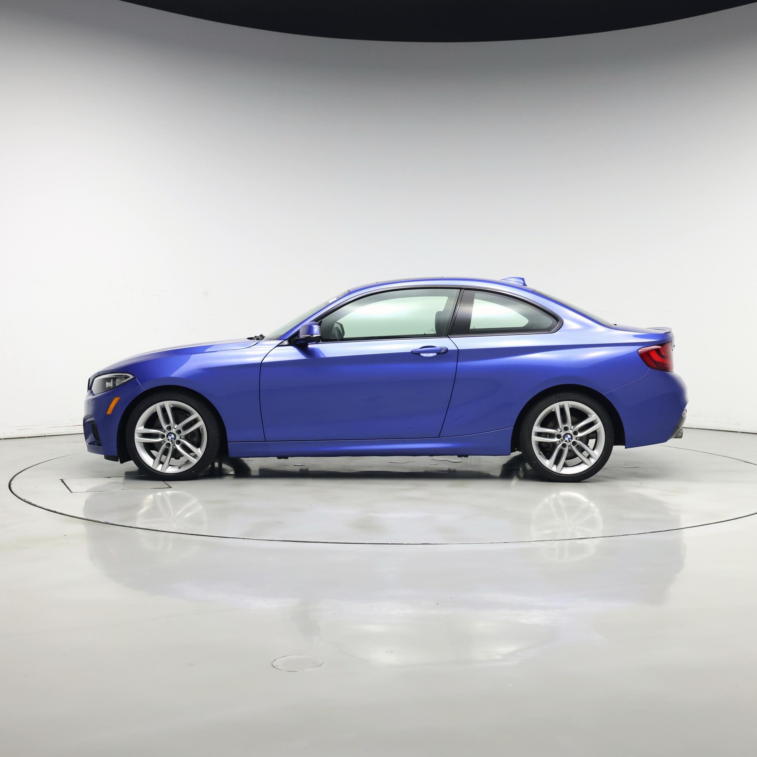 Thumbnail: 2017 BMW 2 Series - 3