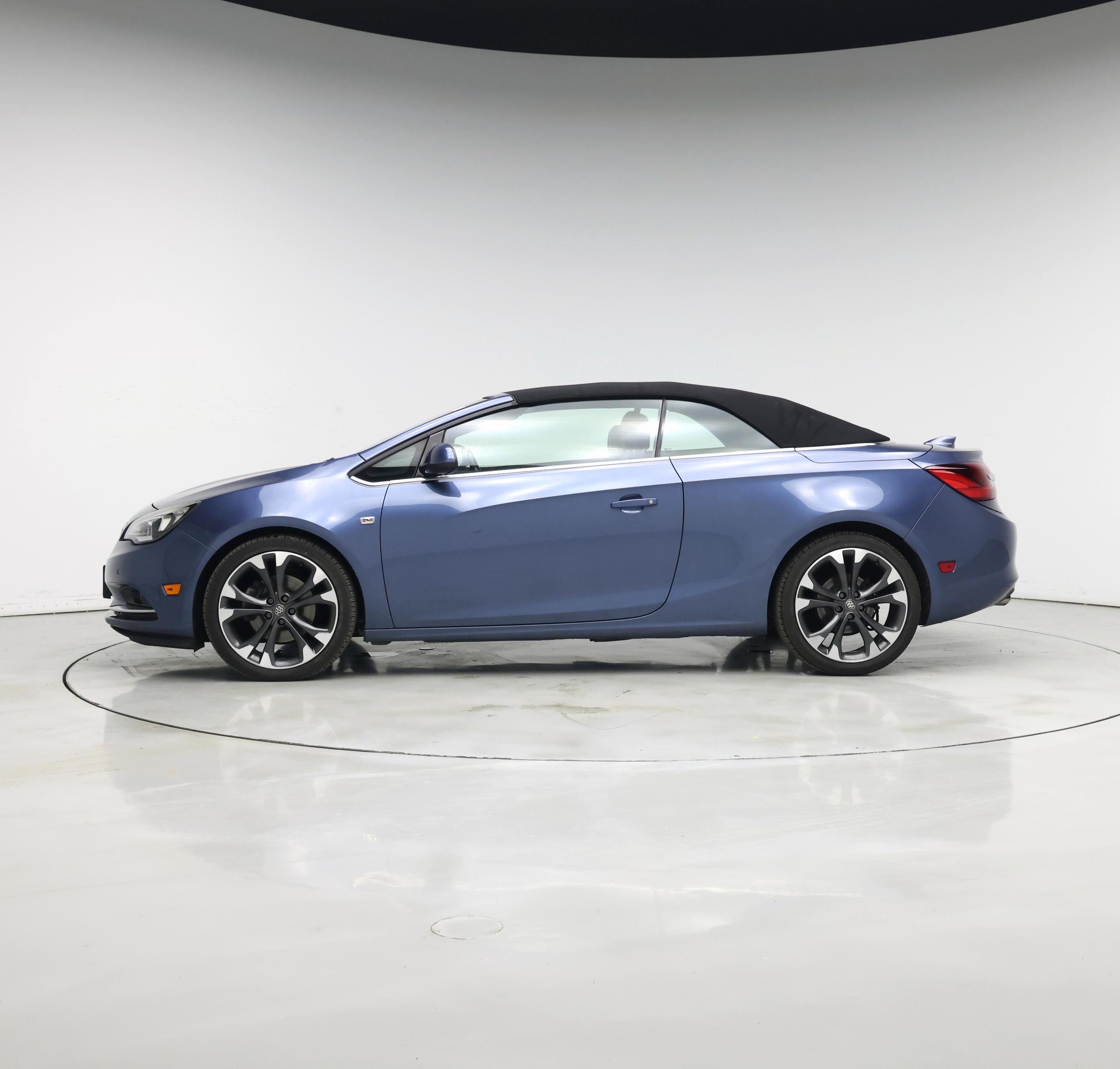 Thumbnail: 2016 Buick Cascada - 3