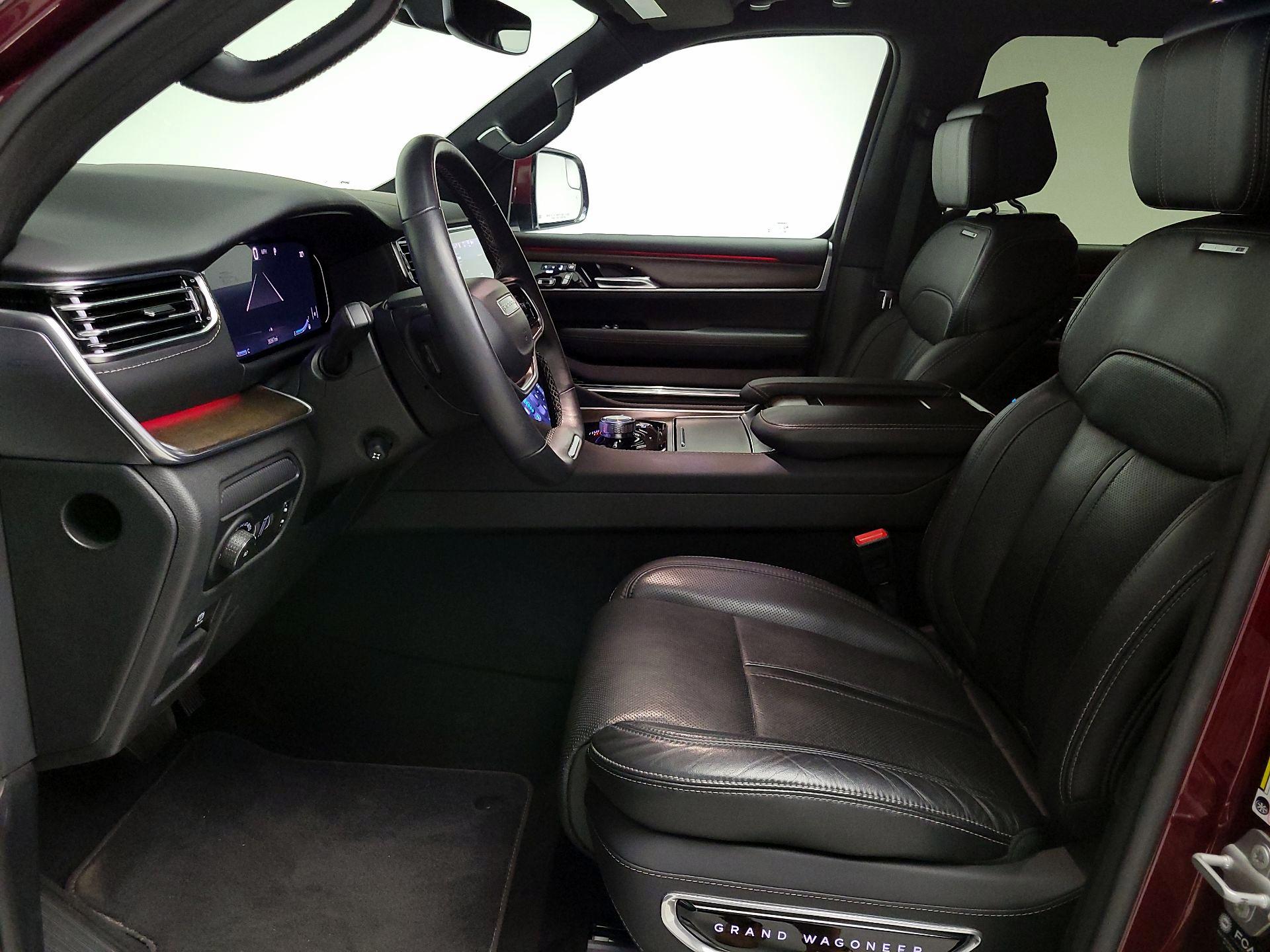 Thumbnail: 2022 Jeep Grand Wagoneer - 11