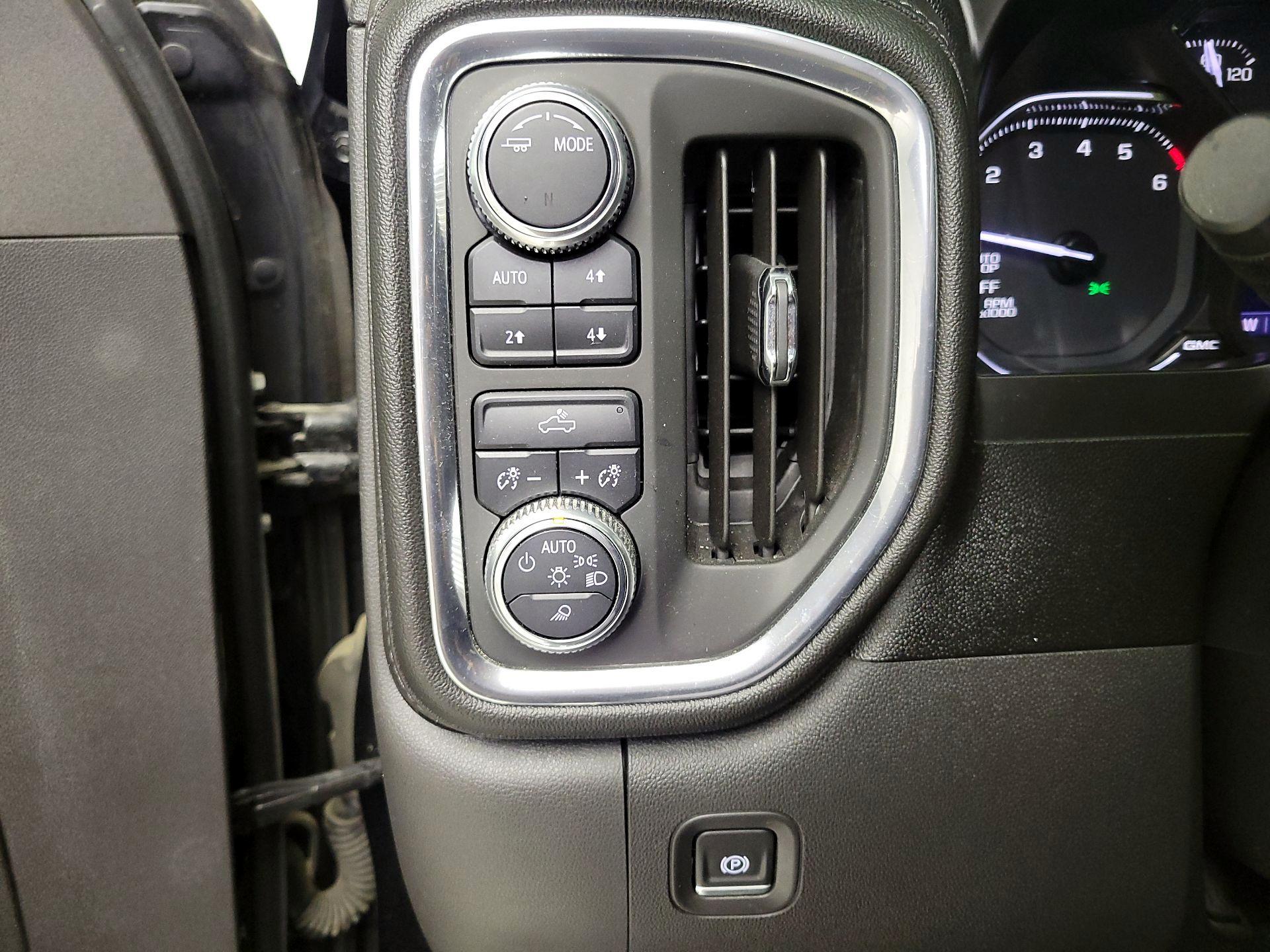Thumbnail: 2020 GMC Sierra 1500 - 13
