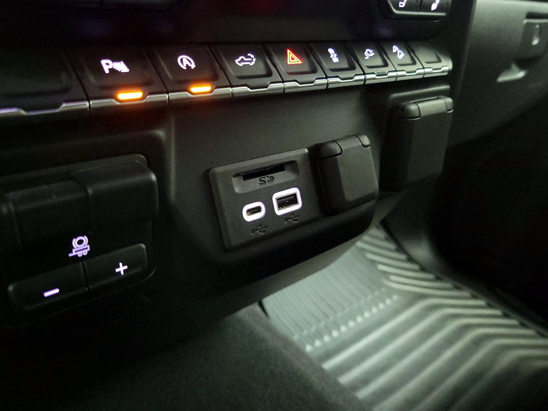 Thumbnail: 2020 GMC Sierra 1500 - 18