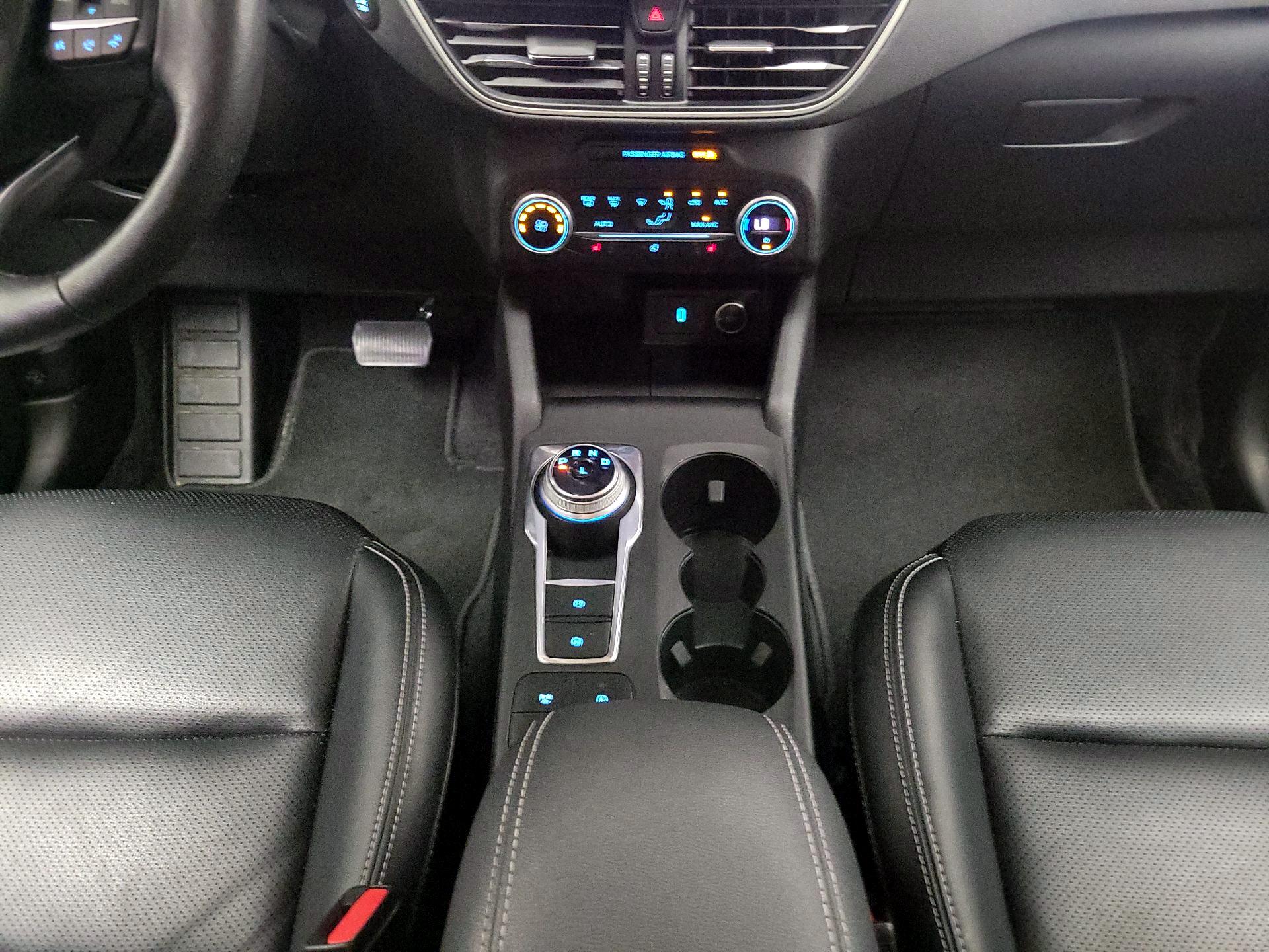 Thumbnail: 2020 Ford Escape - 18
