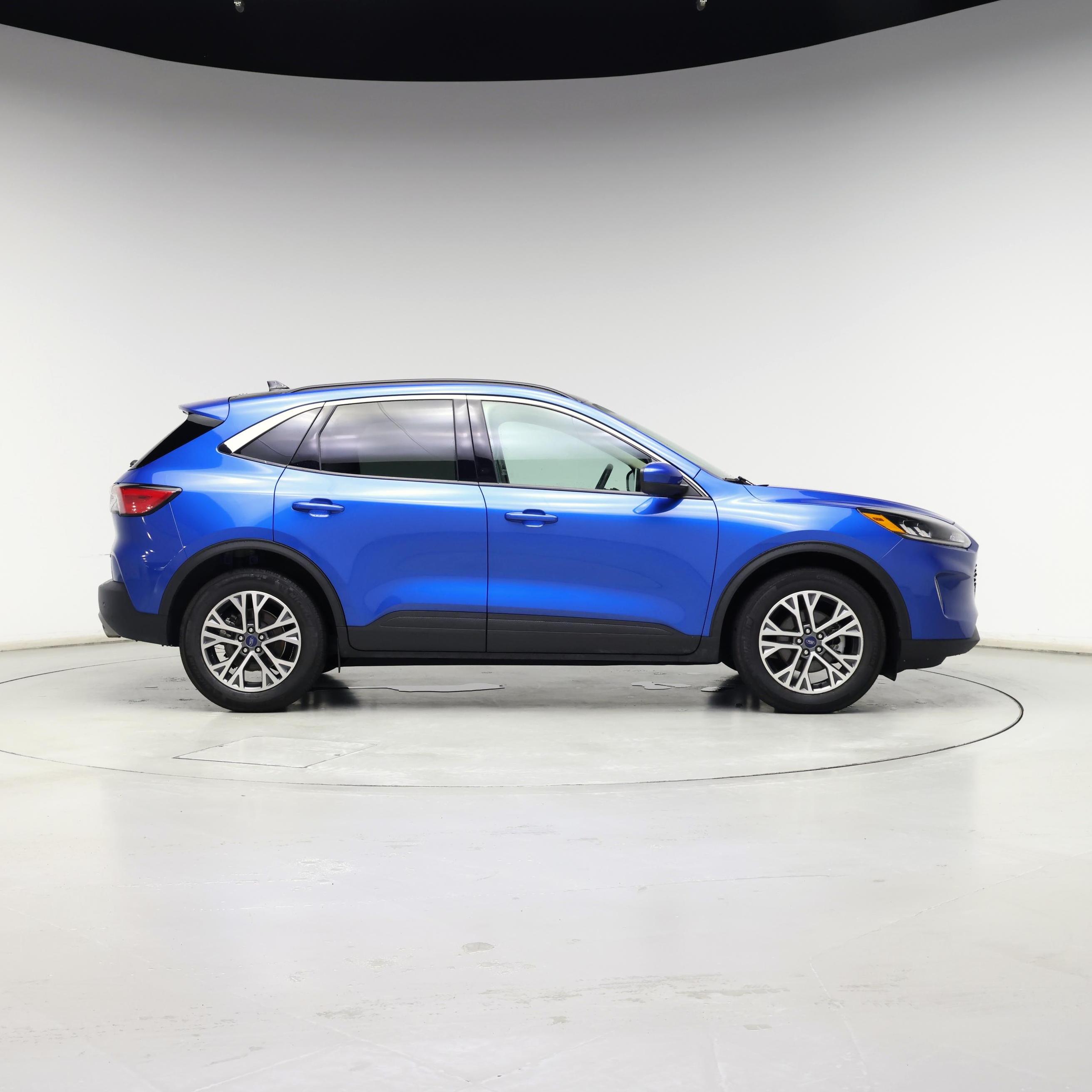 Thumbnail: 2020 Ford Escape - 7