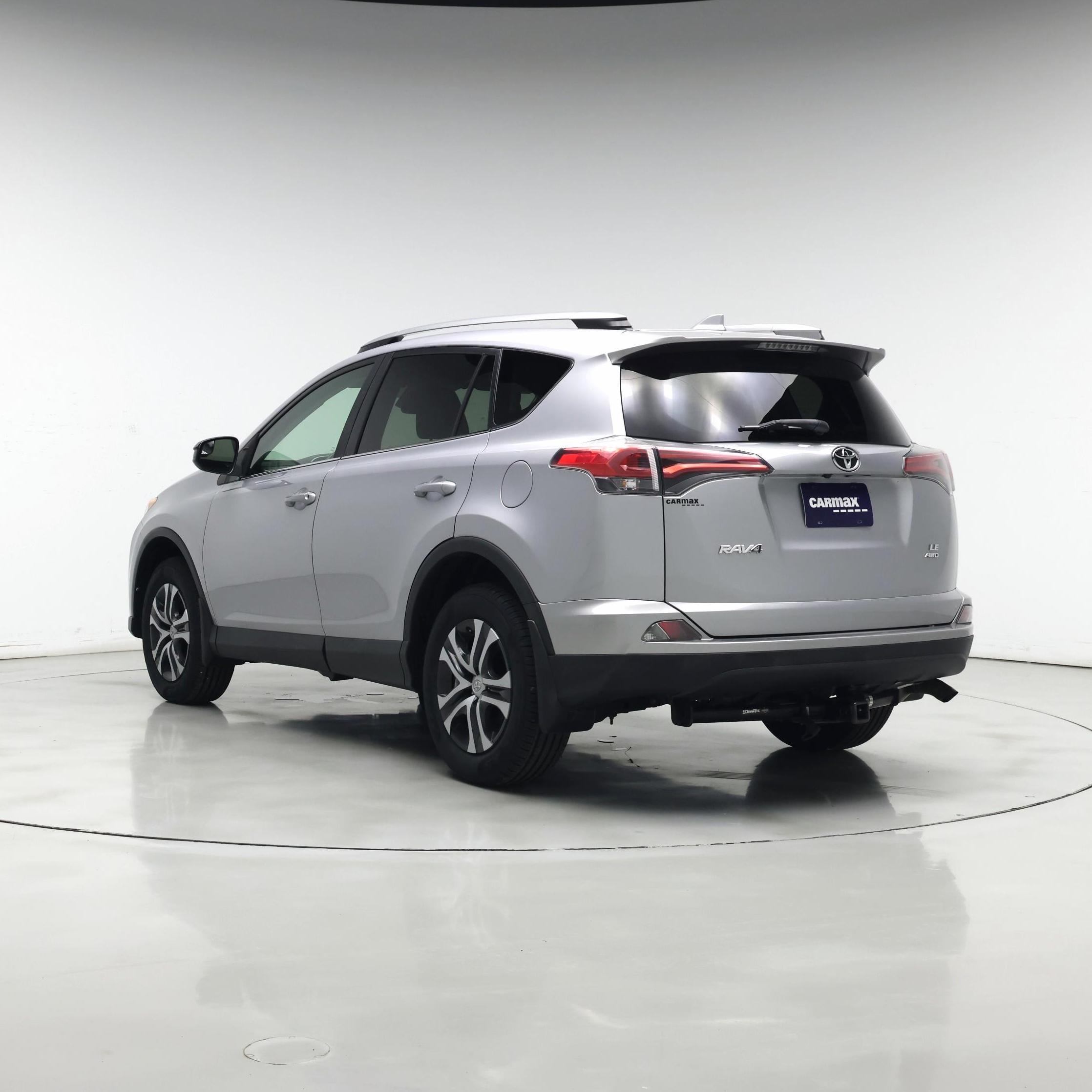Thumbnail: 2017 Toyota RAV4 - 2
