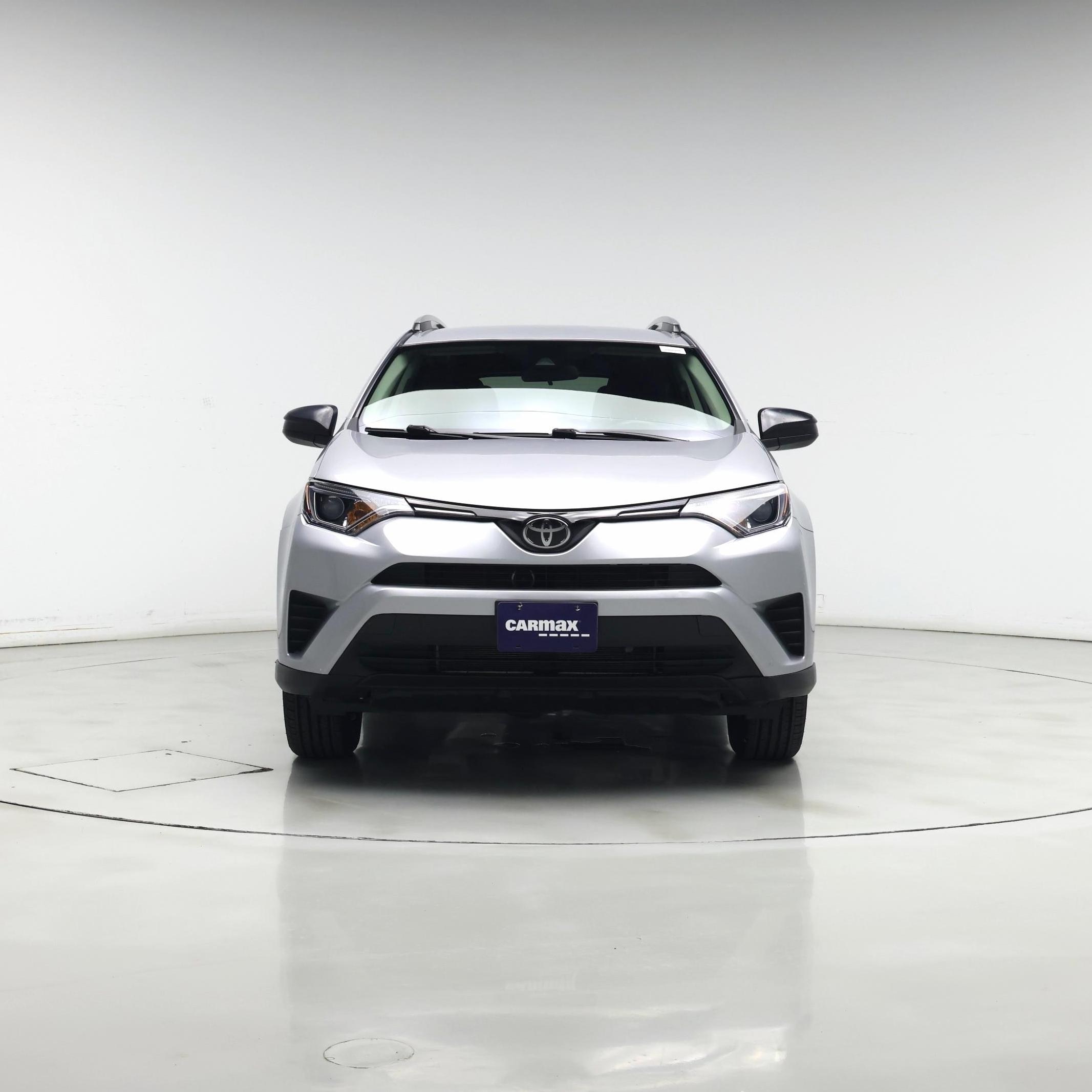 Thumbnail: 2017 Toyota RAV4 - 5