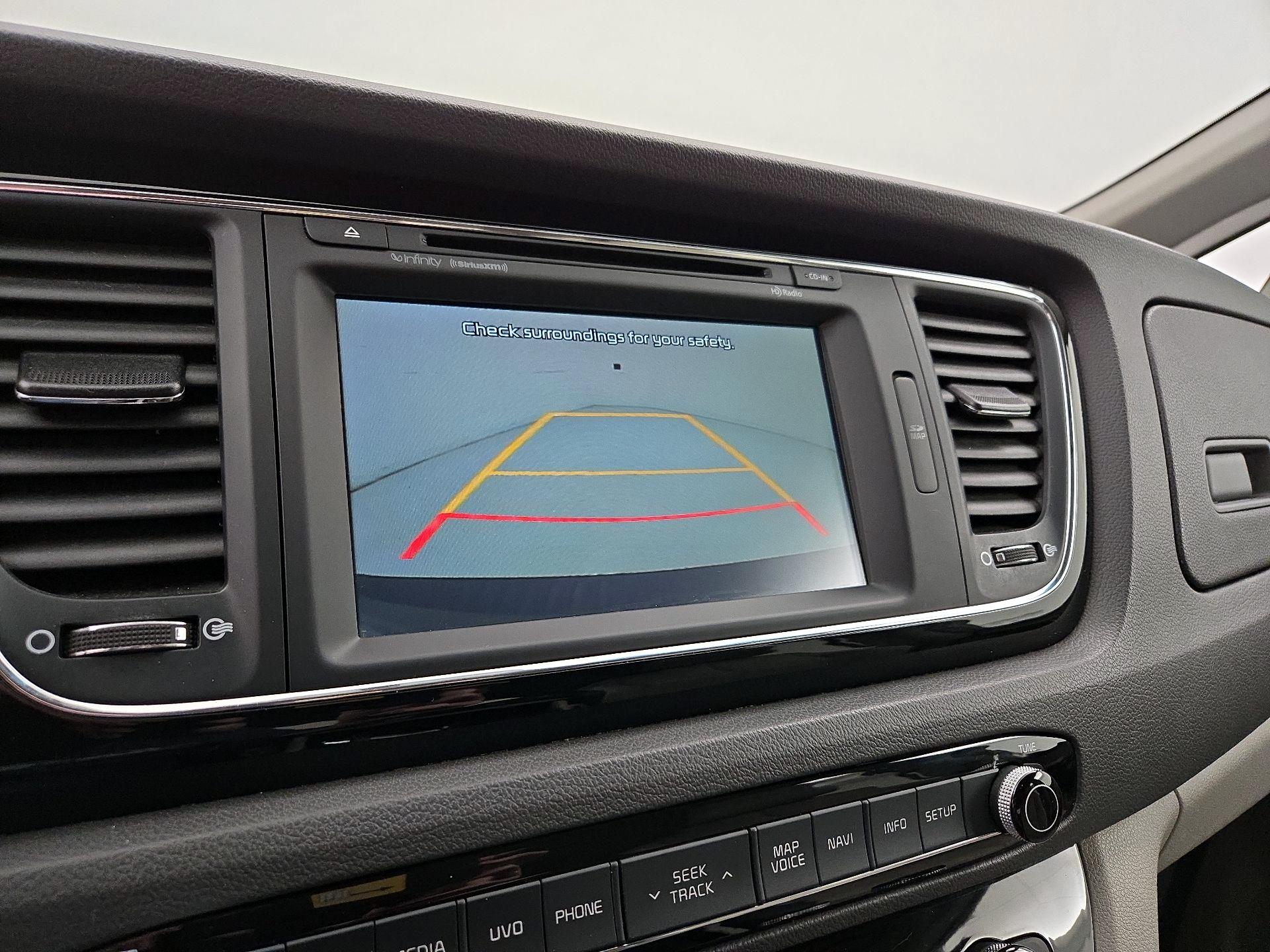 Thumbnail: 2016 Kia Sedona - 15