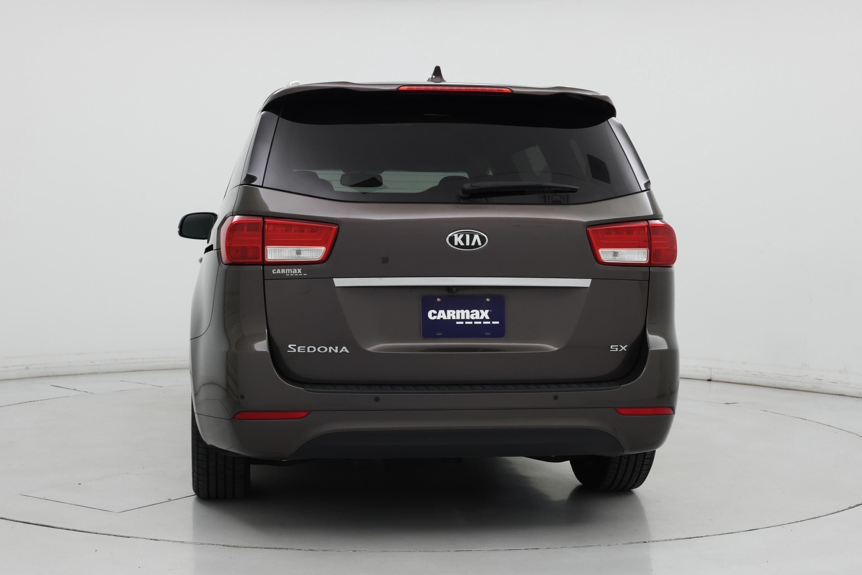Thumbnail: 2016 Kia Sedona - 6