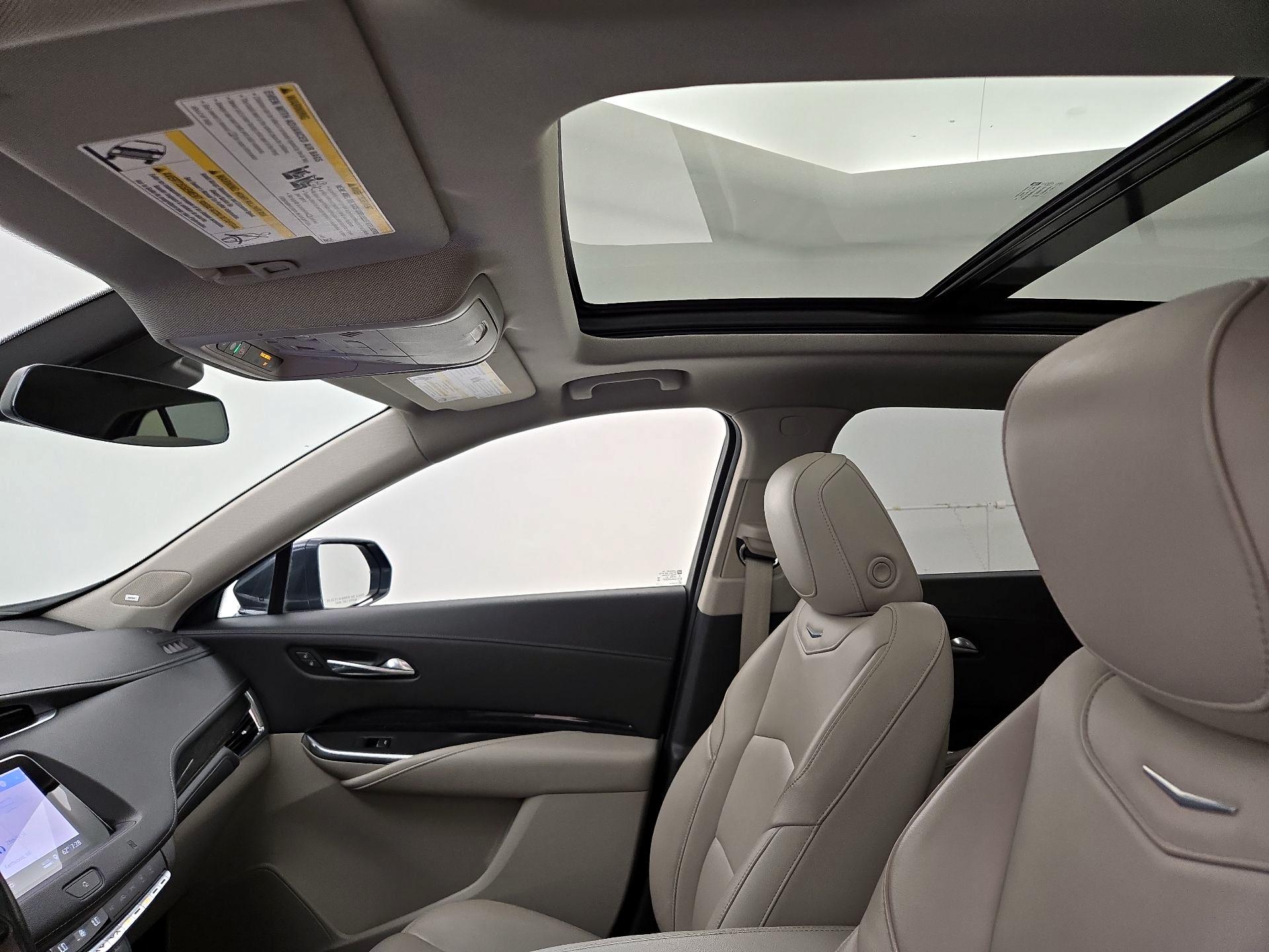 Thumbnail: 2019 Cadillac XT4 - 20