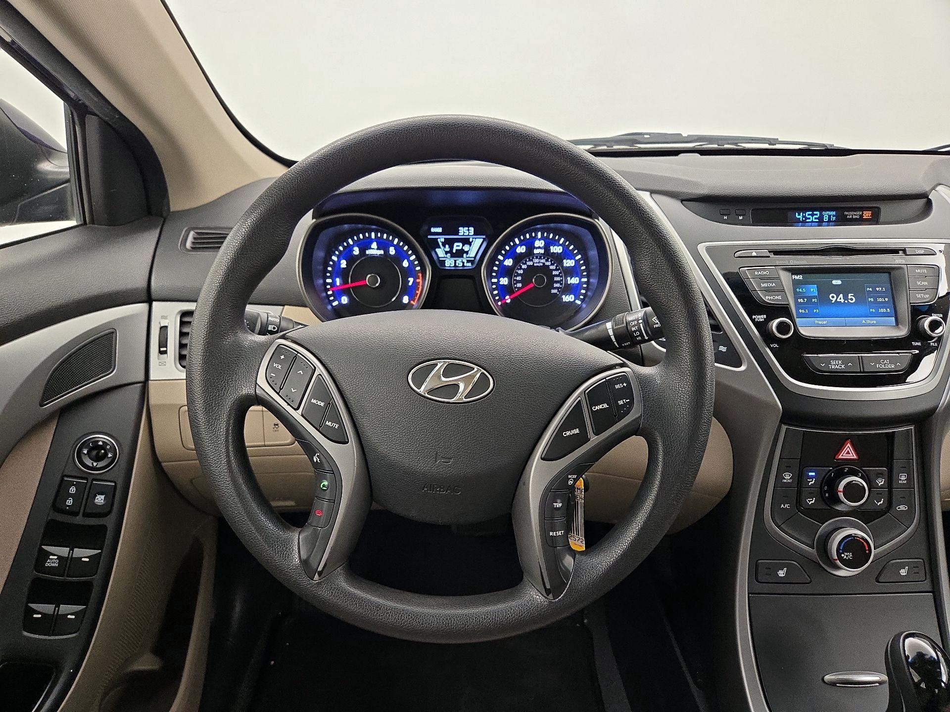 Thumbnail: 2014 Hyundai Elantra - 10