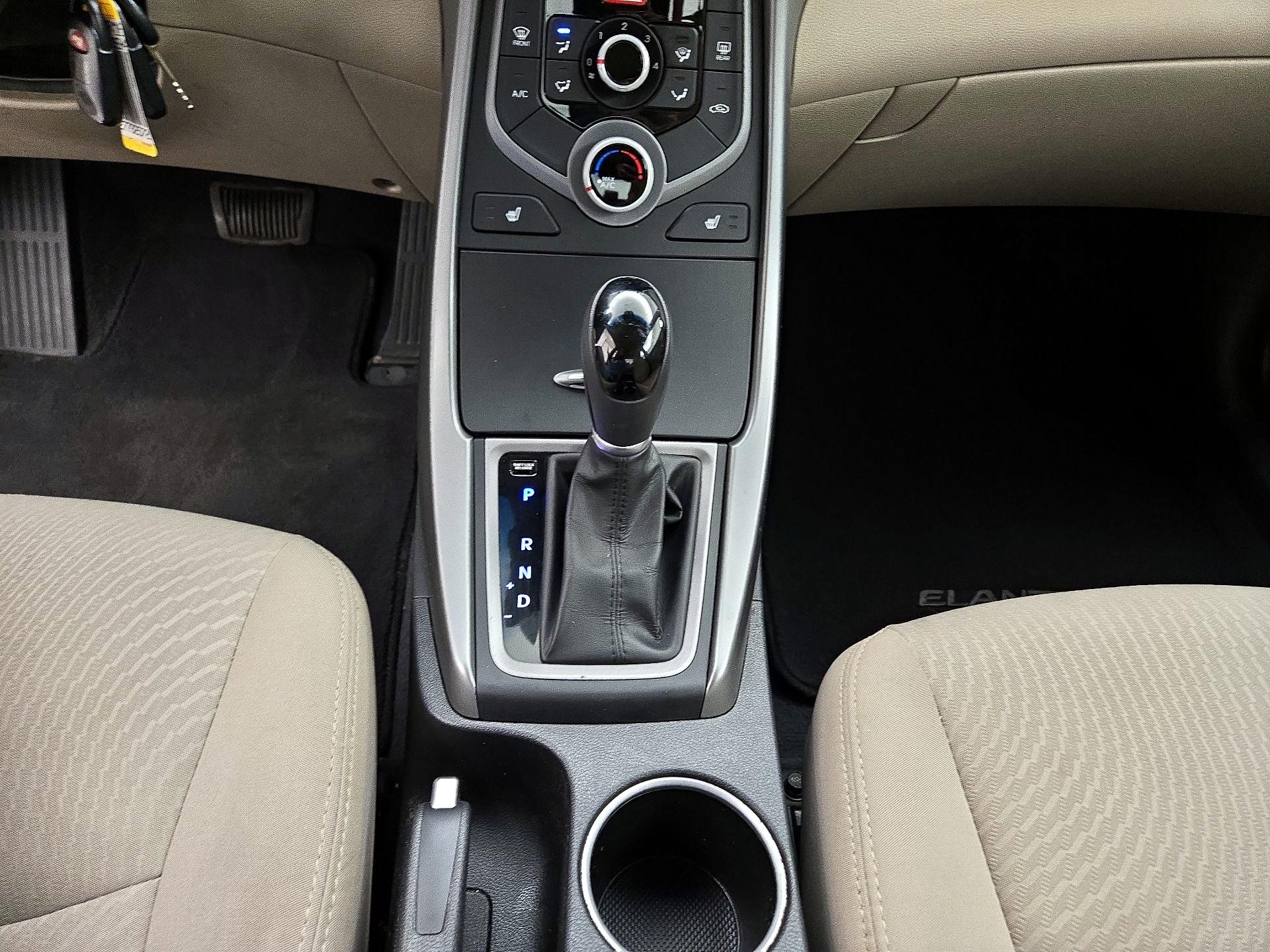 Thumbnail: 2014 Hyundai Elantra - 17