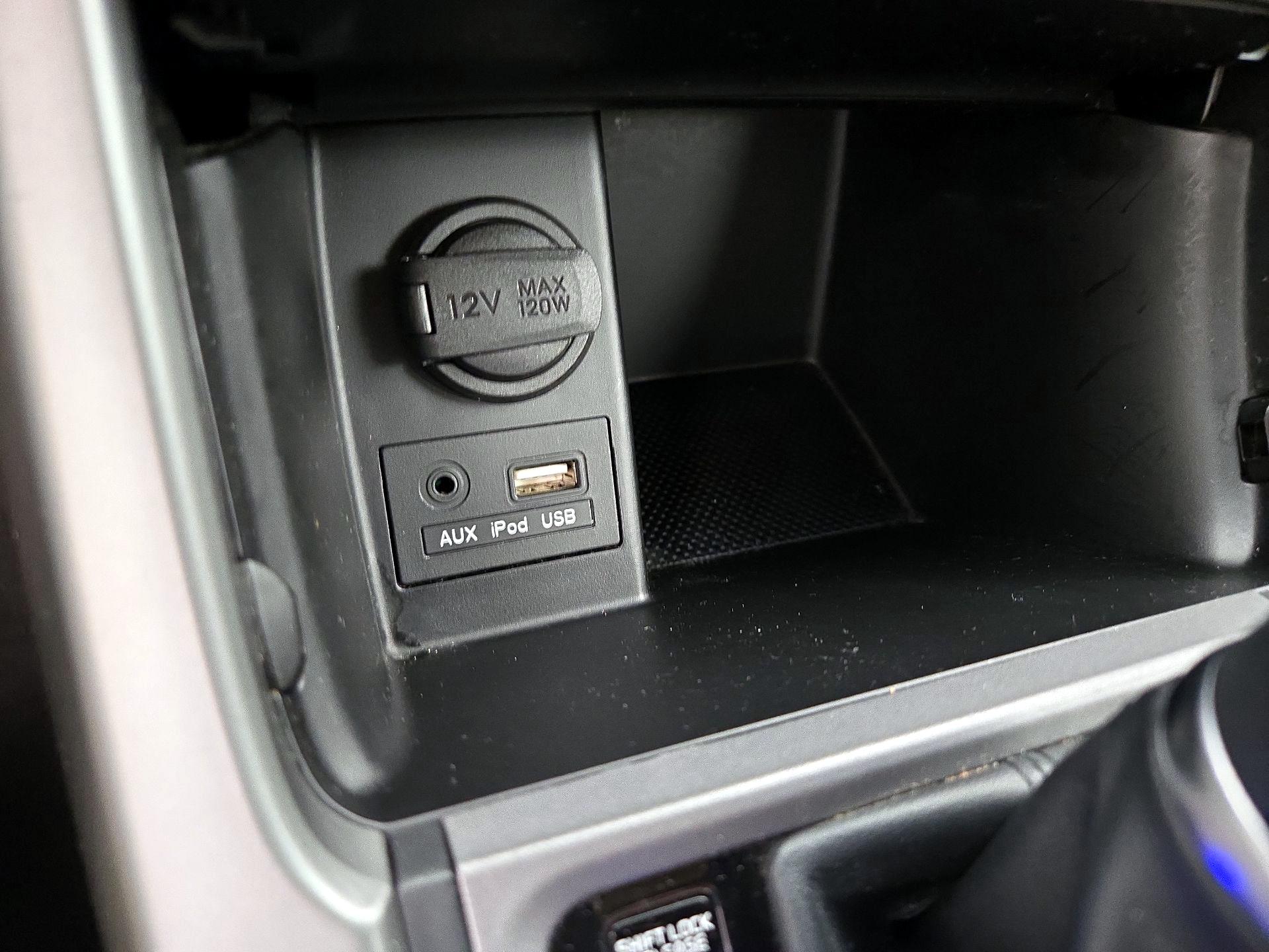 Thumbnail: 2014 Hyundai Elantra - 18