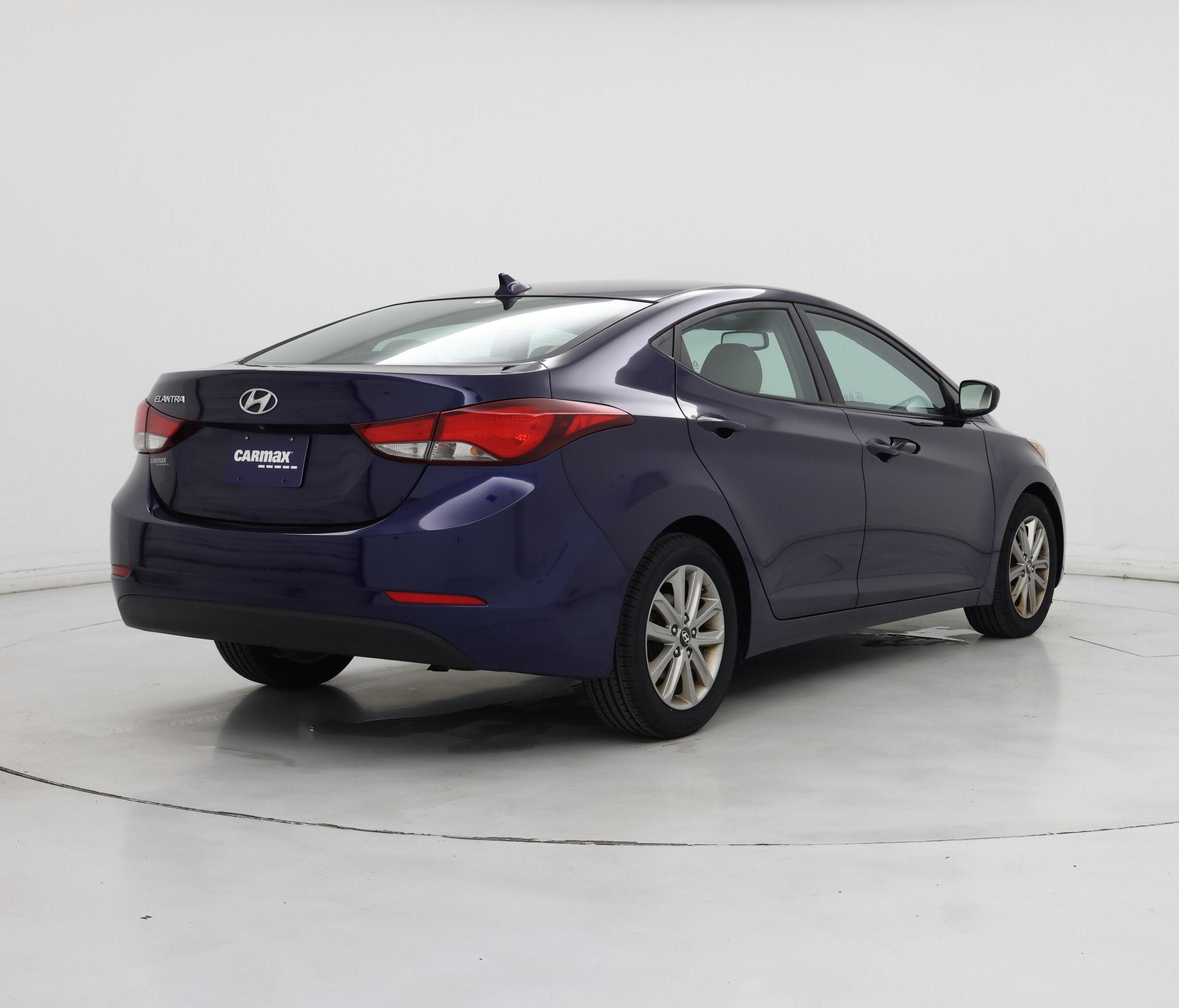 Thumbnail: 2014 Hyundai Elantra - 8