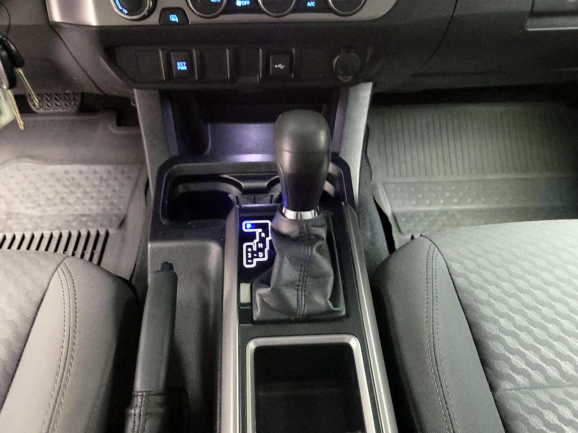 Thumbnail: 2021 Toyota Tacoma - 17