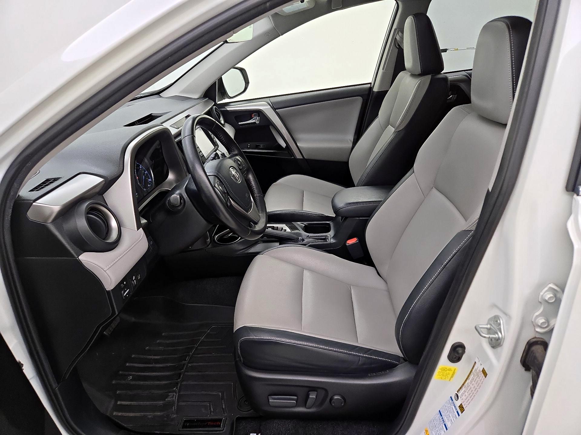 Thumbnail: 2017 Toyota RAV4 - 11