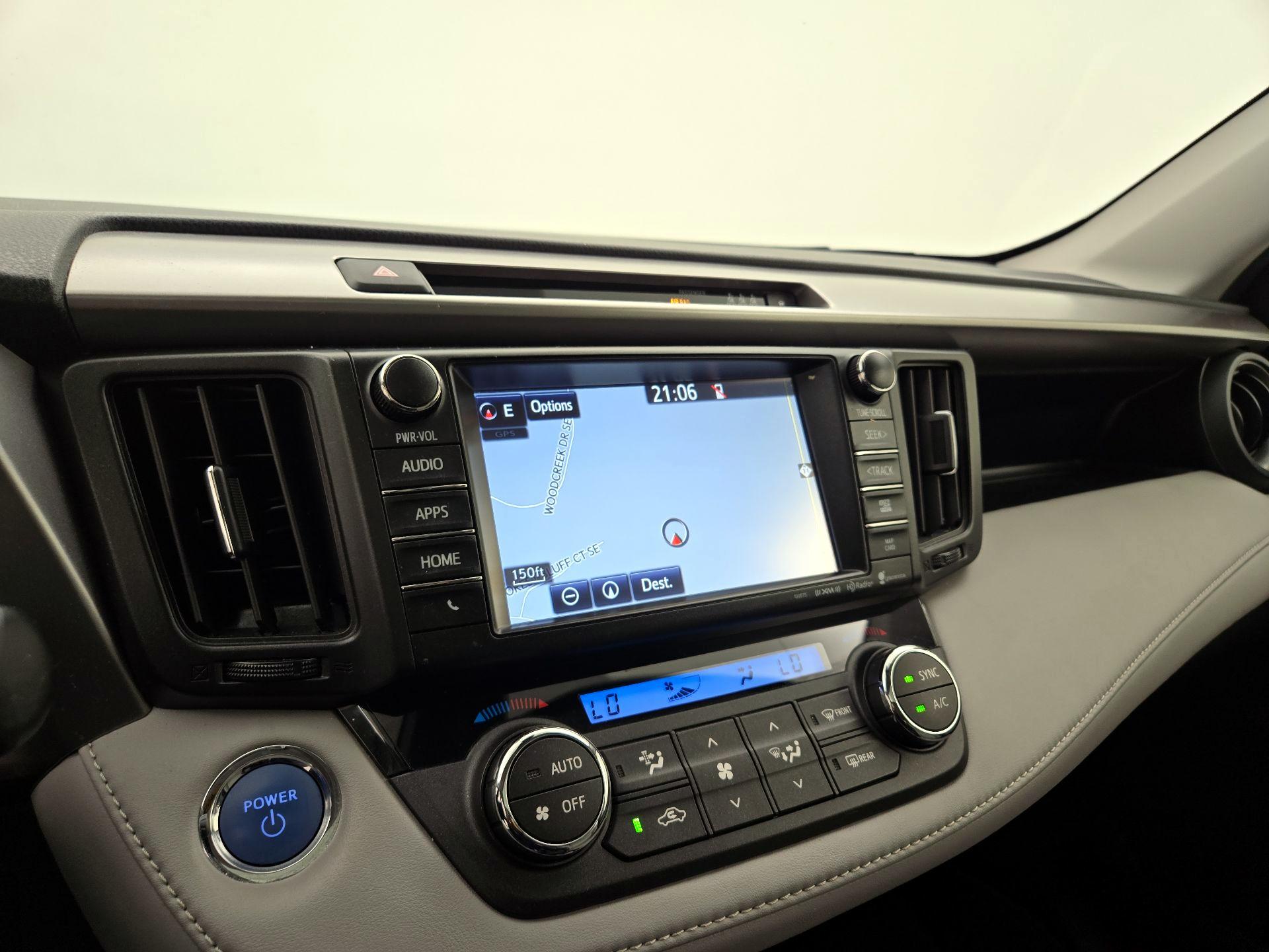 Thumbnail: 2017 Toyota RAV4 - 14