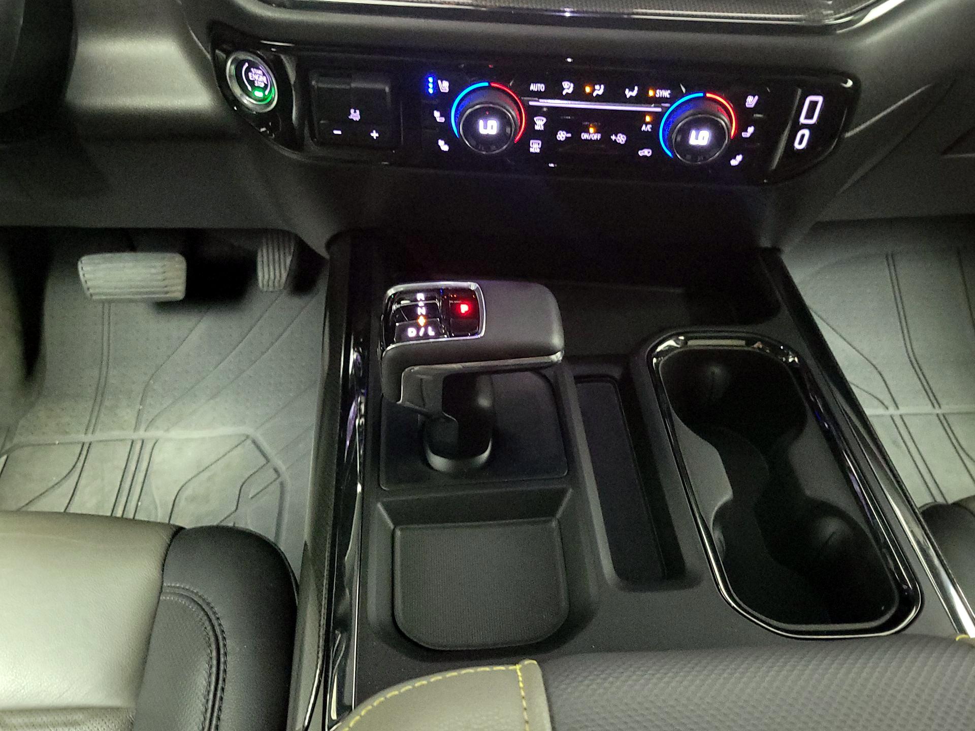 Thumbnail: 2023 Chevrolet Silverado 1500 - 17