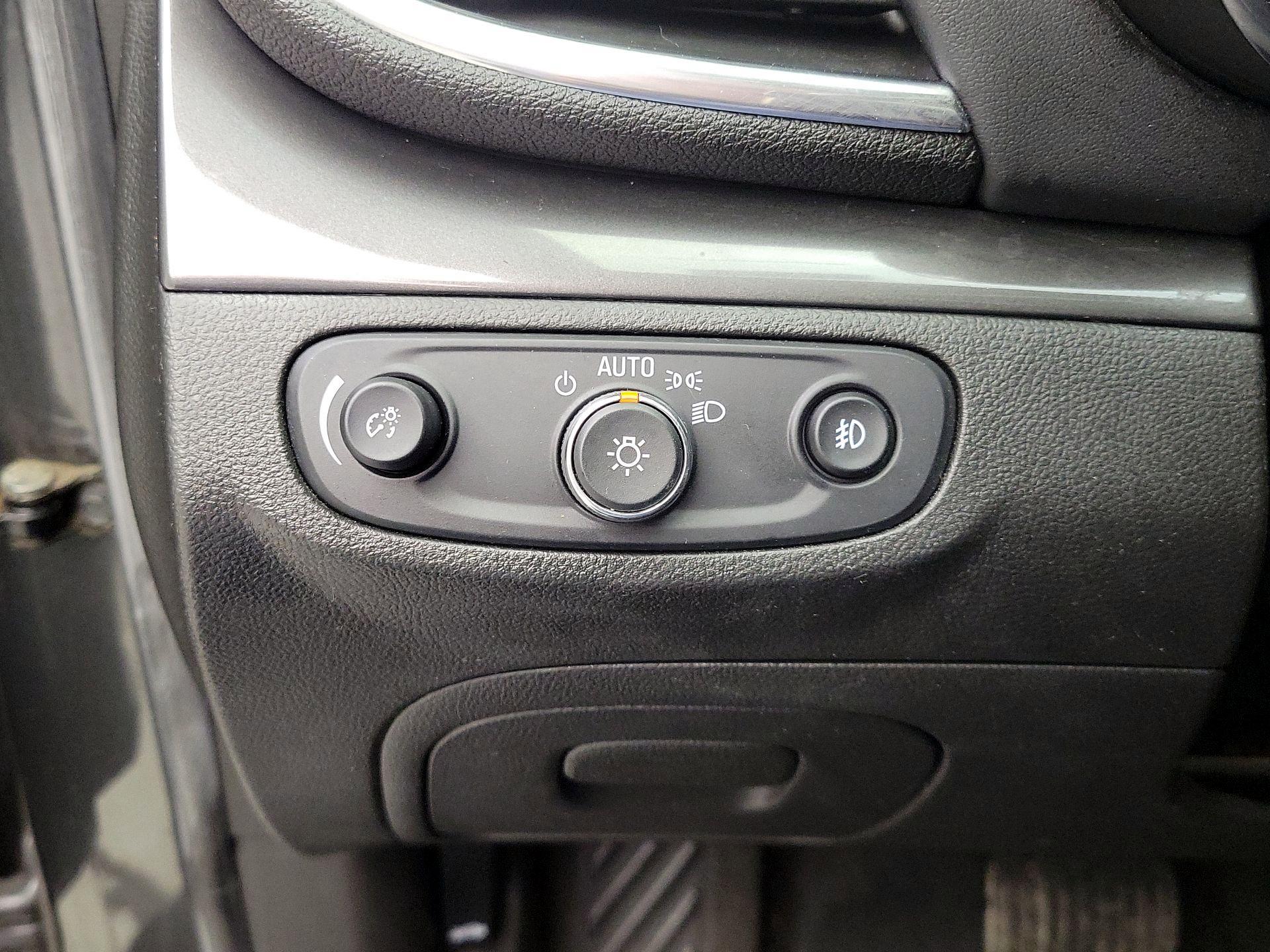 Thumbnail: 2017 Buick Encore - 13