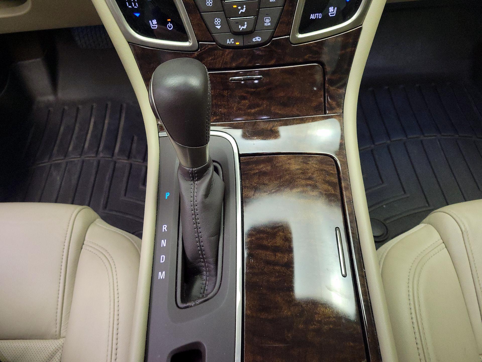 Thumbnail: 2016 Buick LaCrosse - 17