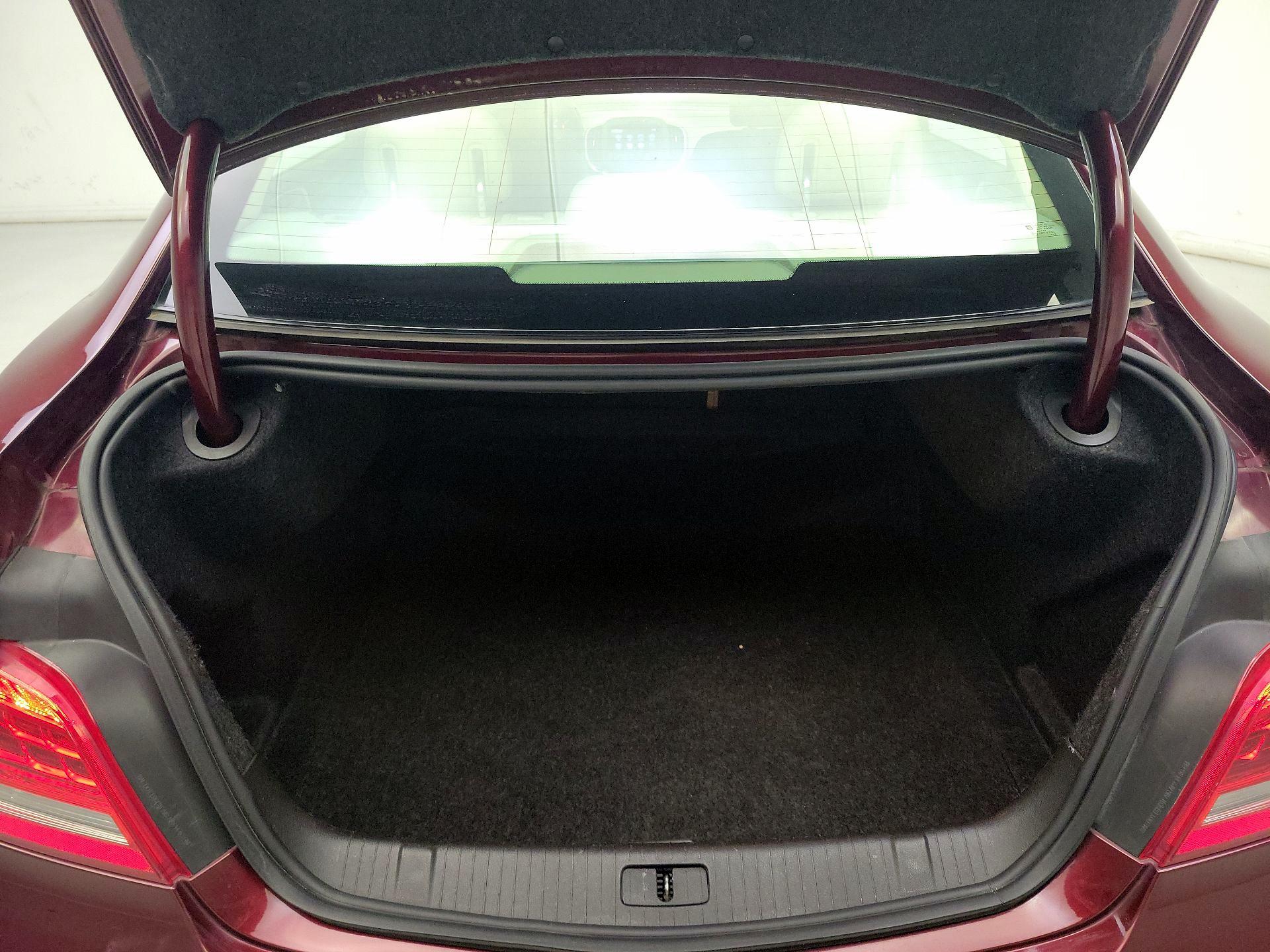 Thumbnail: 2016 Buick LaCrosse - 20